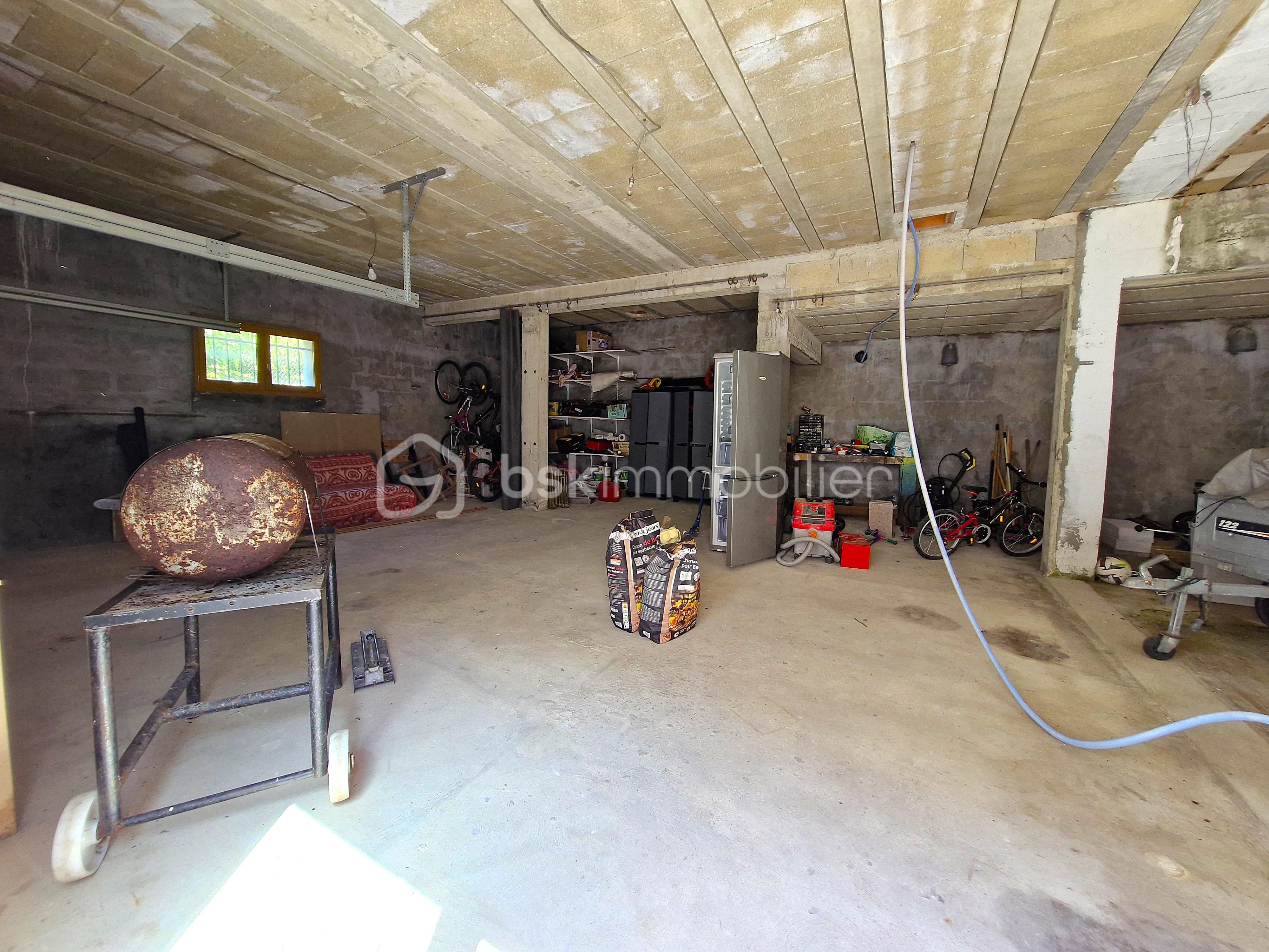 Maison de village de 207 m² - dependance.jpg