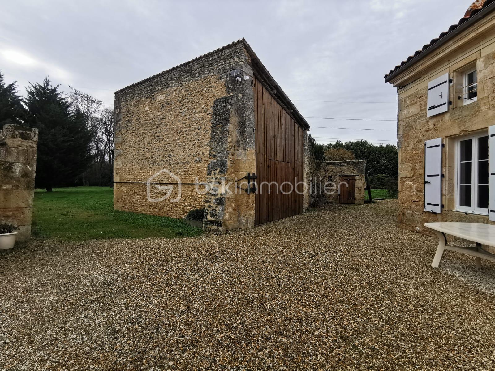 Maison de 292 m² - WhatsApp Image 2026-01-21 at 19.22.56.jpeg