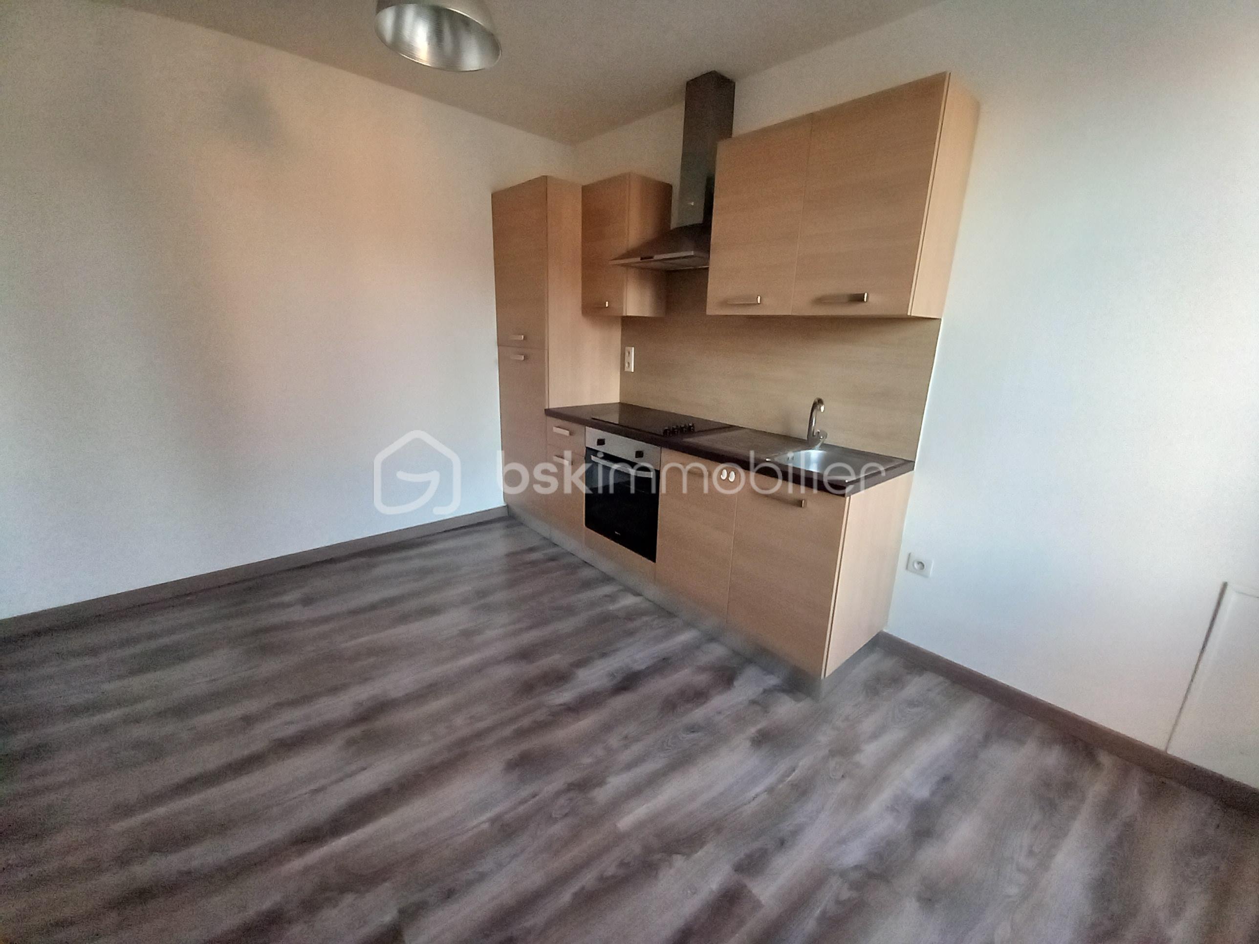 Appartement de 80 m² - Appartement SESG 4 Rte de St Marcellin Photo Cuisine 3.jpg