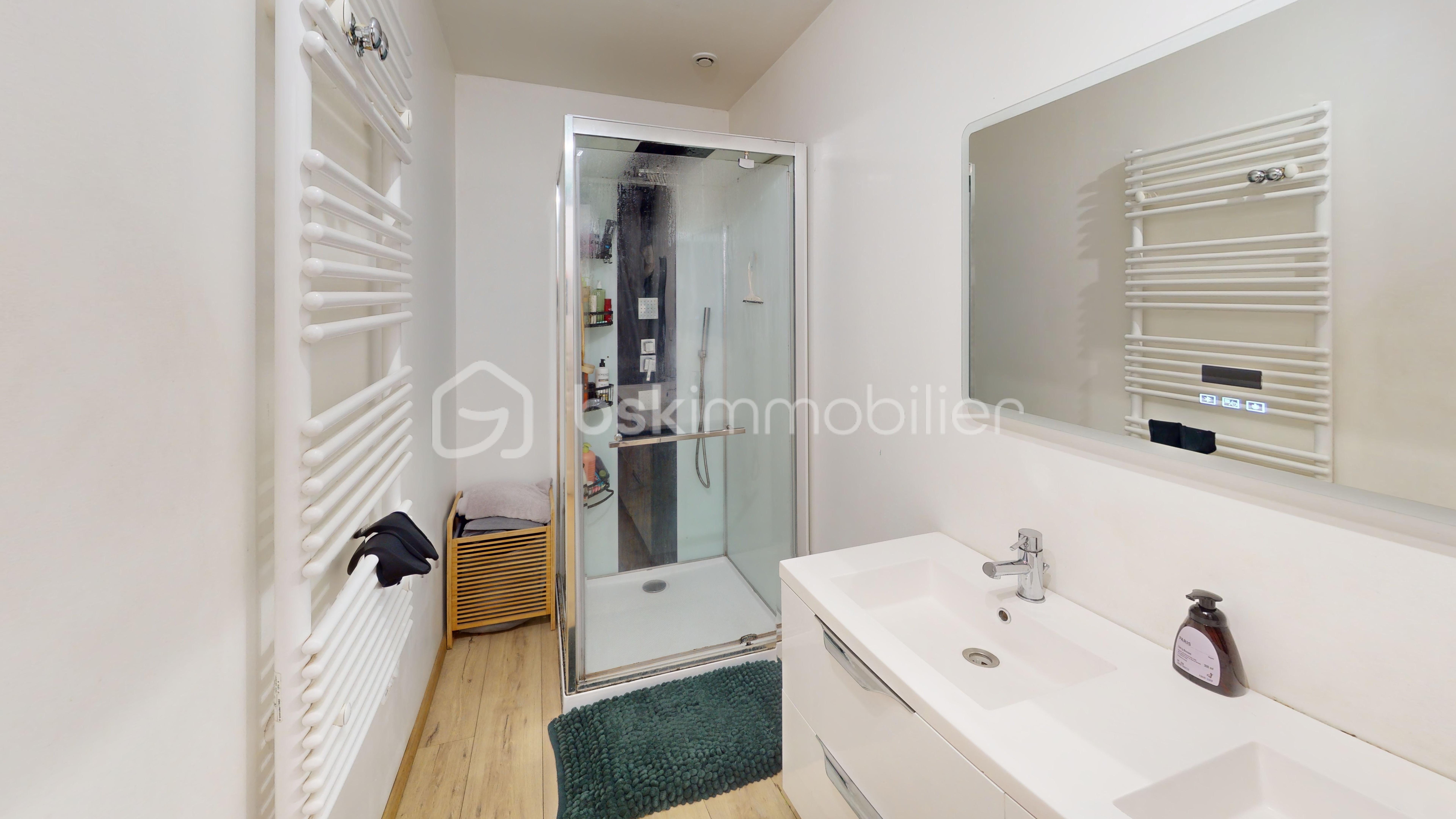 Maison de 121 m² - Bathroom (3).jpg