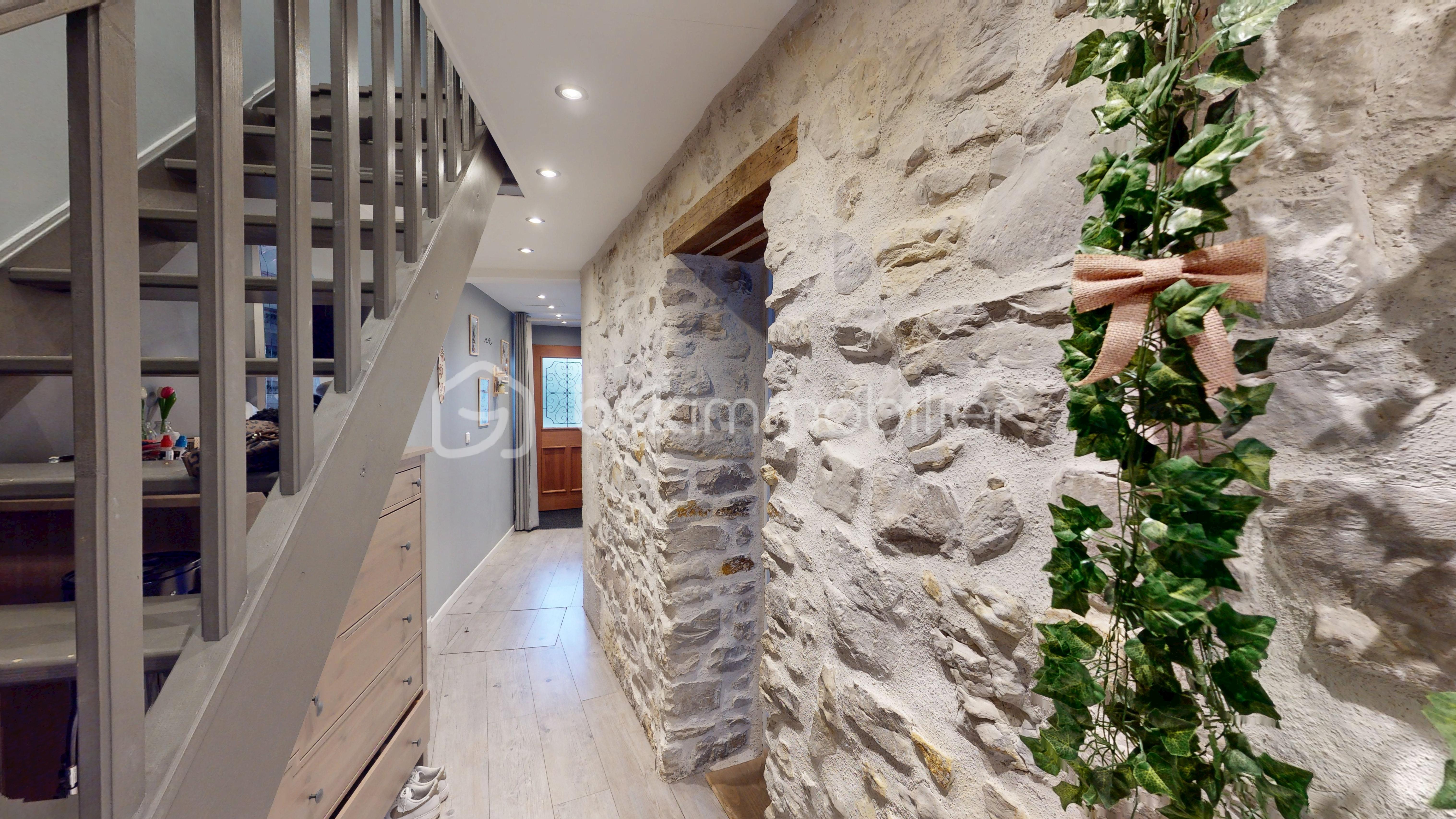 Maison de 121 m² - 01262026_111512.jpg