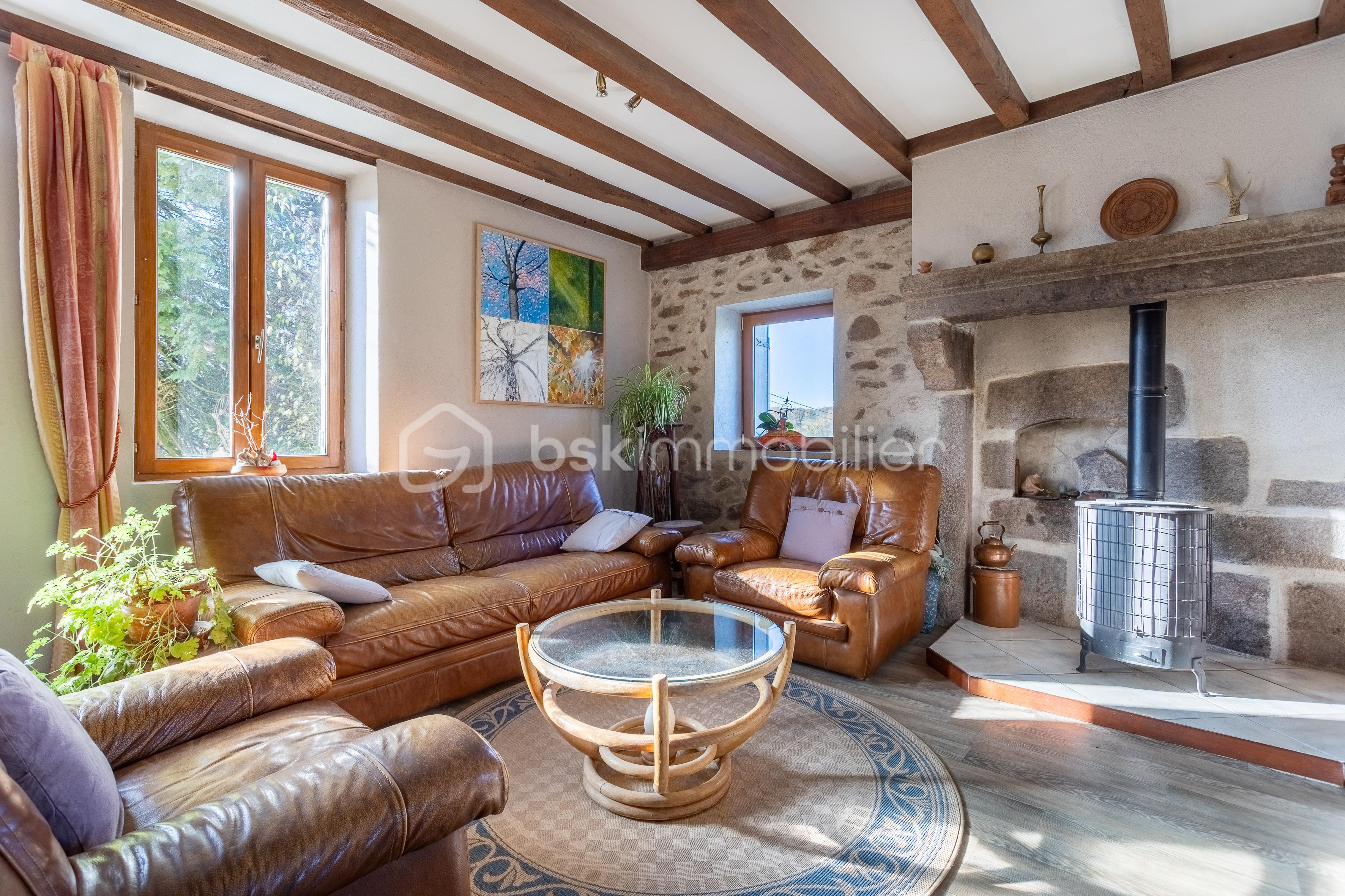 Corps de ferme de 153 m² - 15 CLUZEAU-29.jpg