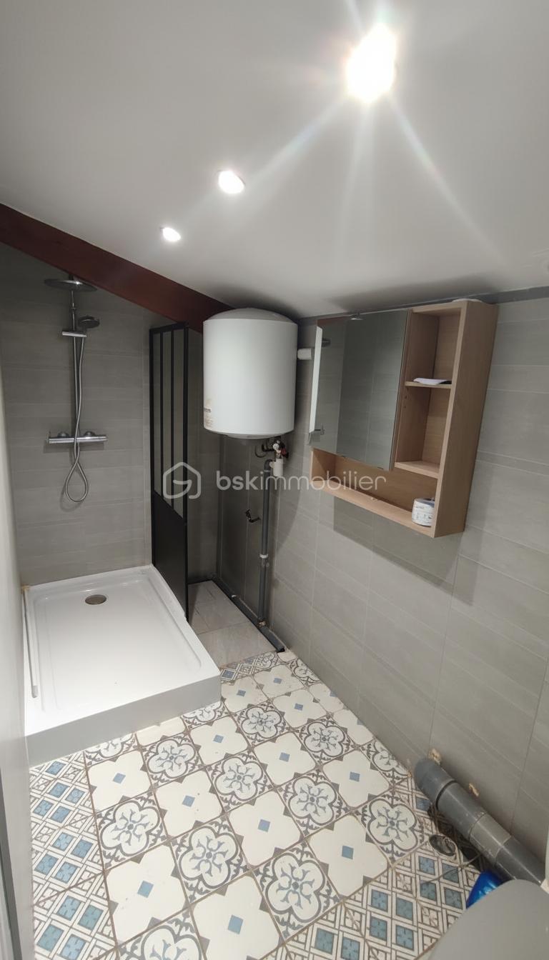 Maison de 90 m² - generated_2026-01-07T10_25_45.358.jpg