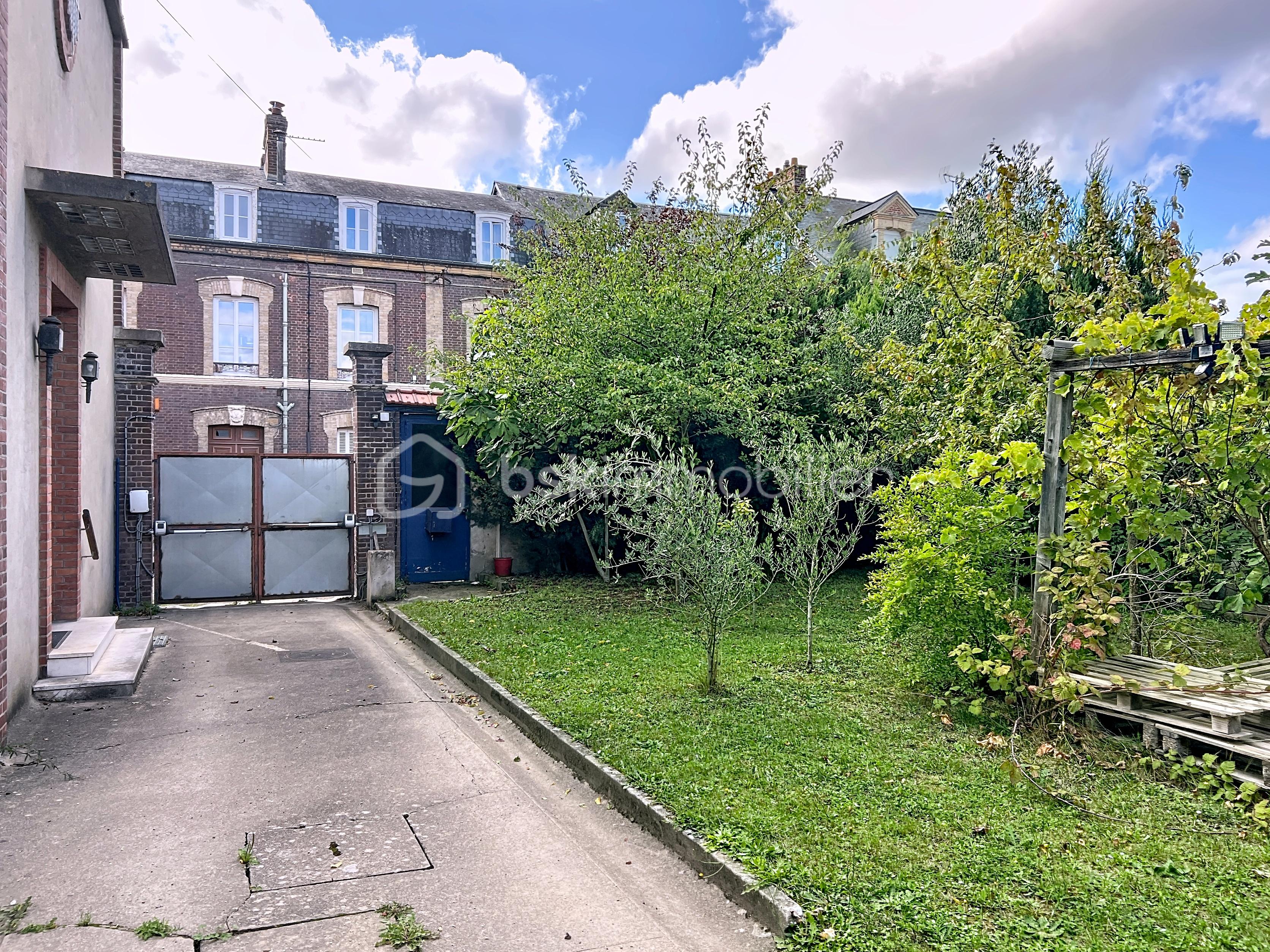 Maison de maitre de 145,88 m² - jvg_00140.jpeg