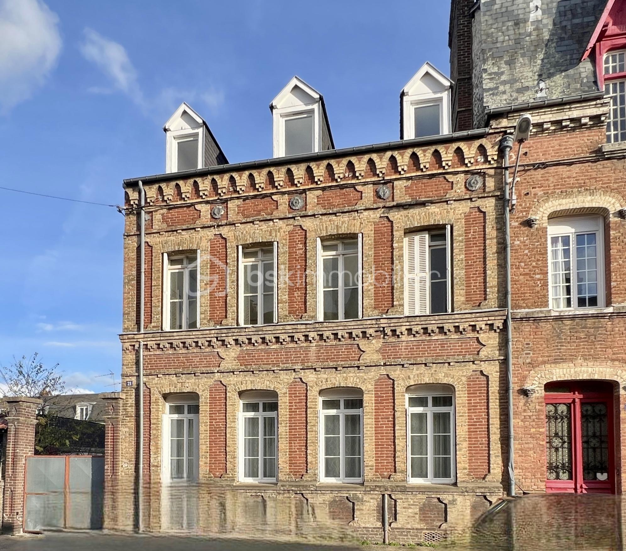 Maison de maitre de 145,88 m²