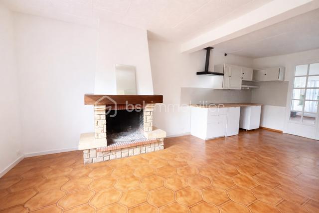 Maison traditionnelle de 91 m² - C98387C9-A40D-48C5-85AA-24A24095E168.PNG