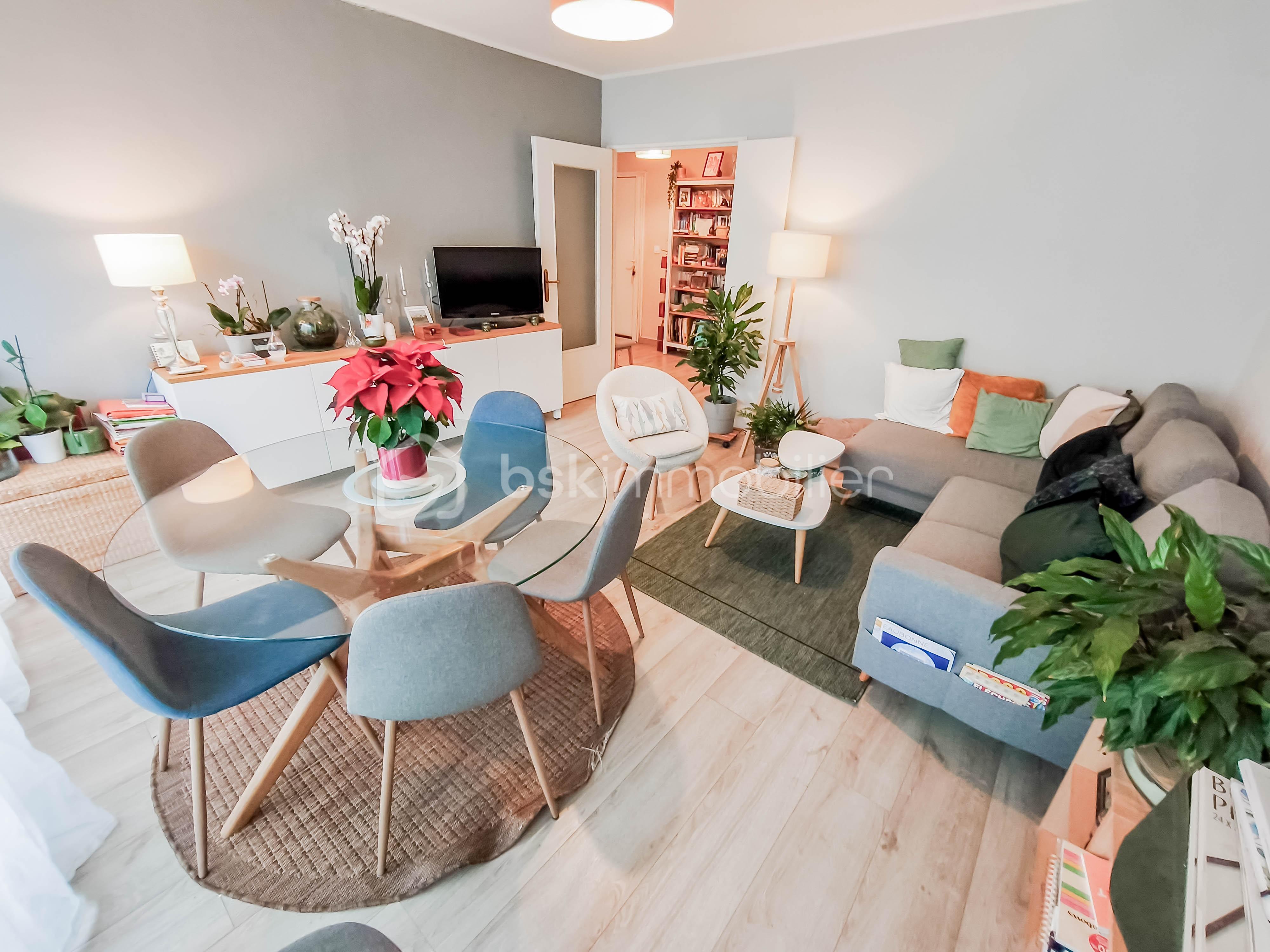 Appartement de 70 m² - salon2.jpg