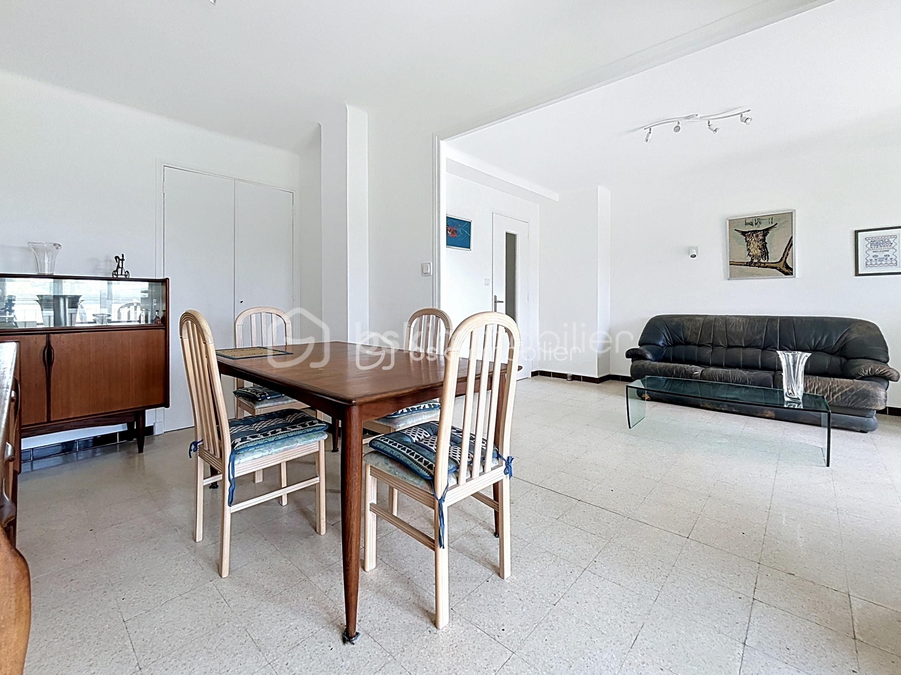 ANTIBES T3 VUE MER 3.jpg