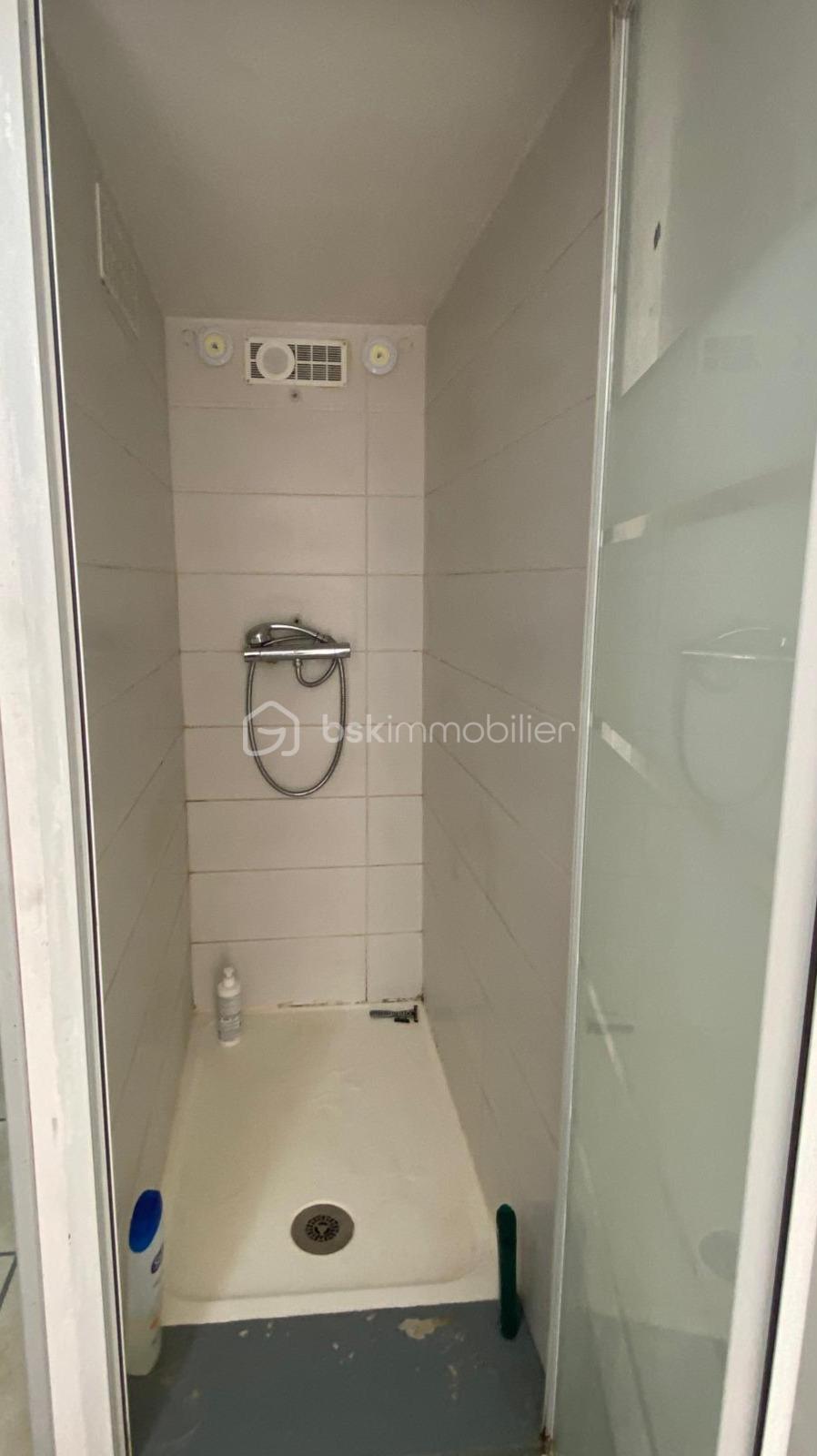 Maison de 125 m² - WhatsApp Image 2025-10-09 à 10.50.00_833bd8a0.jpg