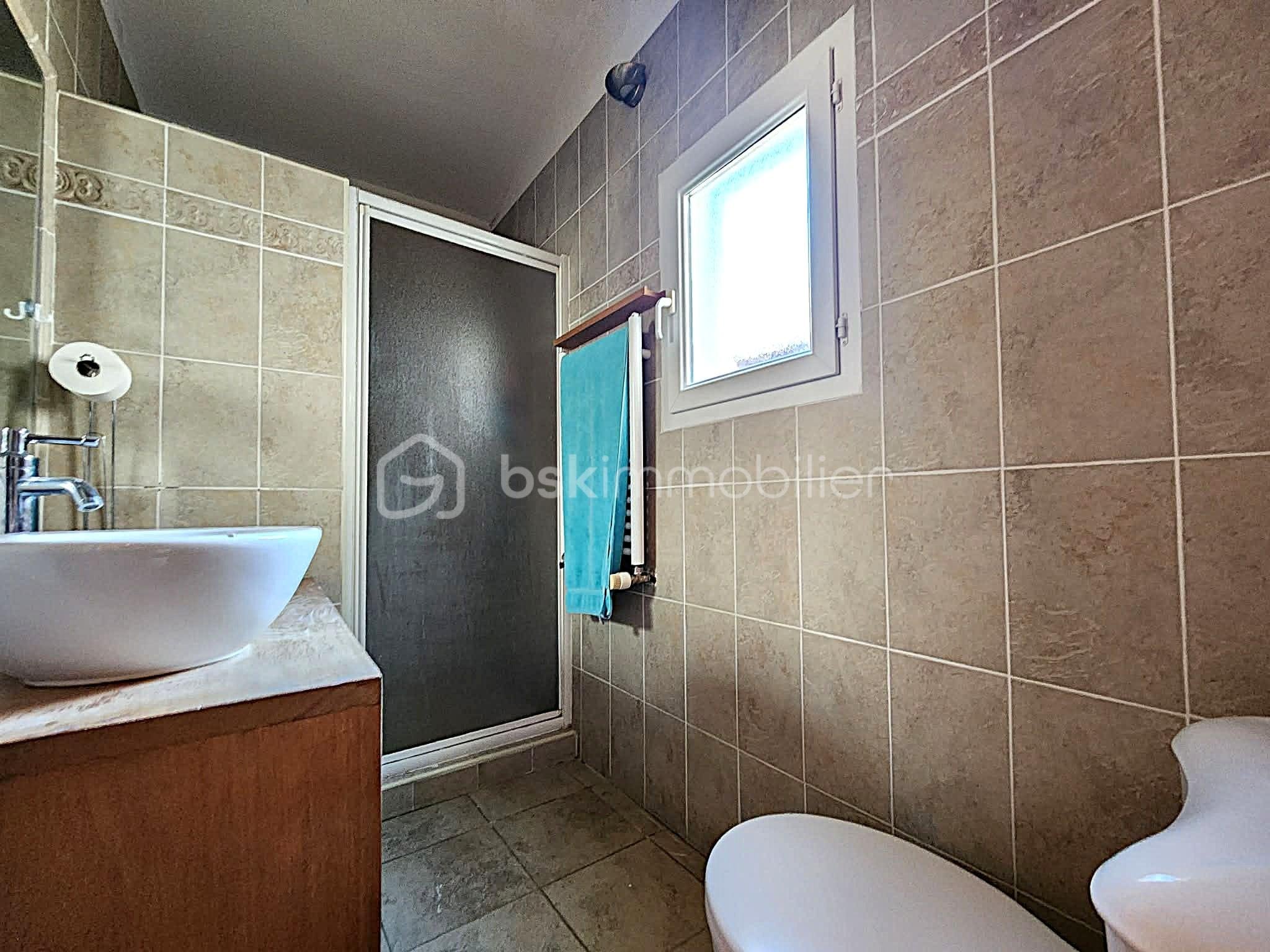 Maison de 86 m² - 04077a9c-452a-465f-ab40-493acb750987.jpg