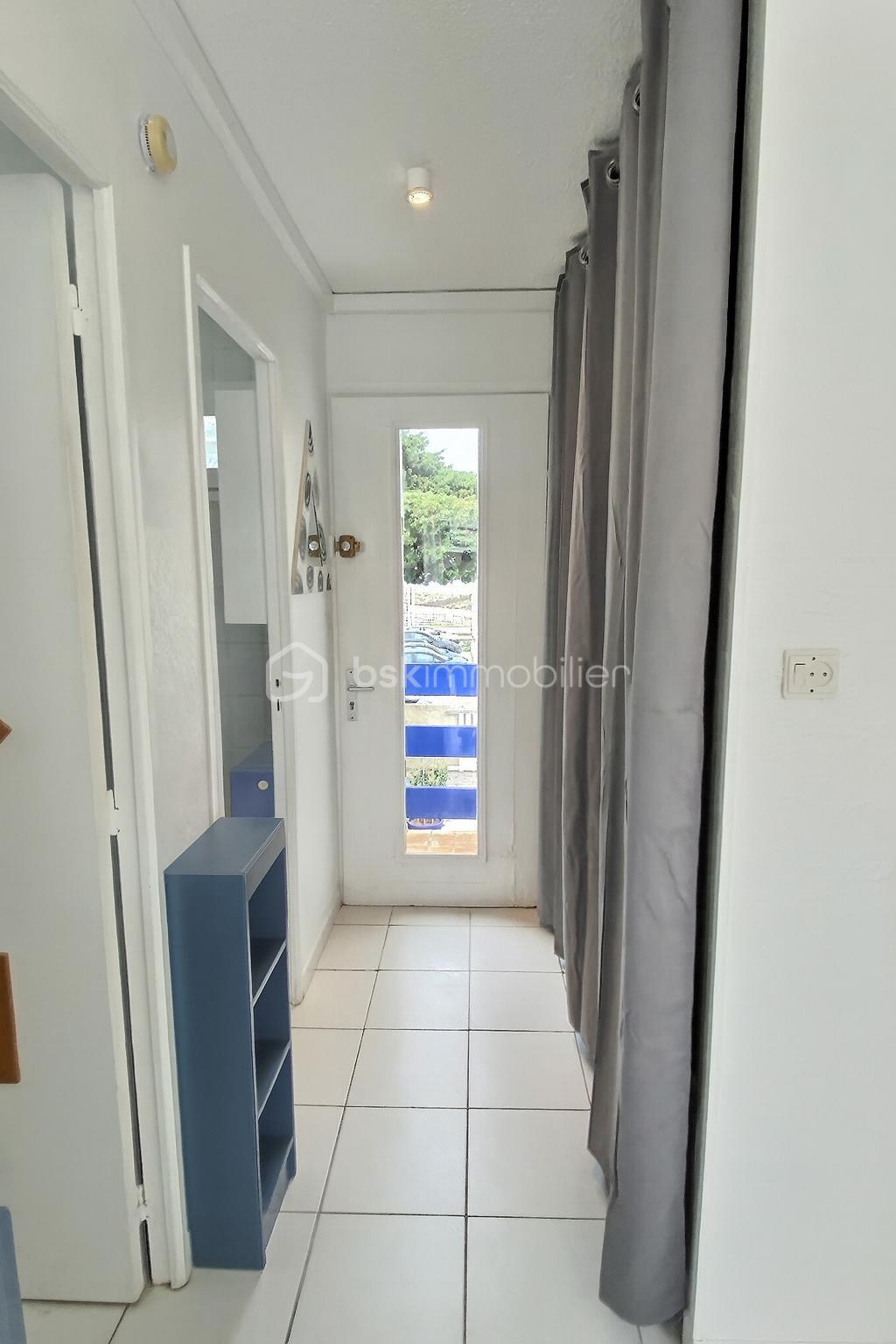 Appartement de 22 m² - ChatGPT Image Oct 29, 2025, 04_31_24 PM.png