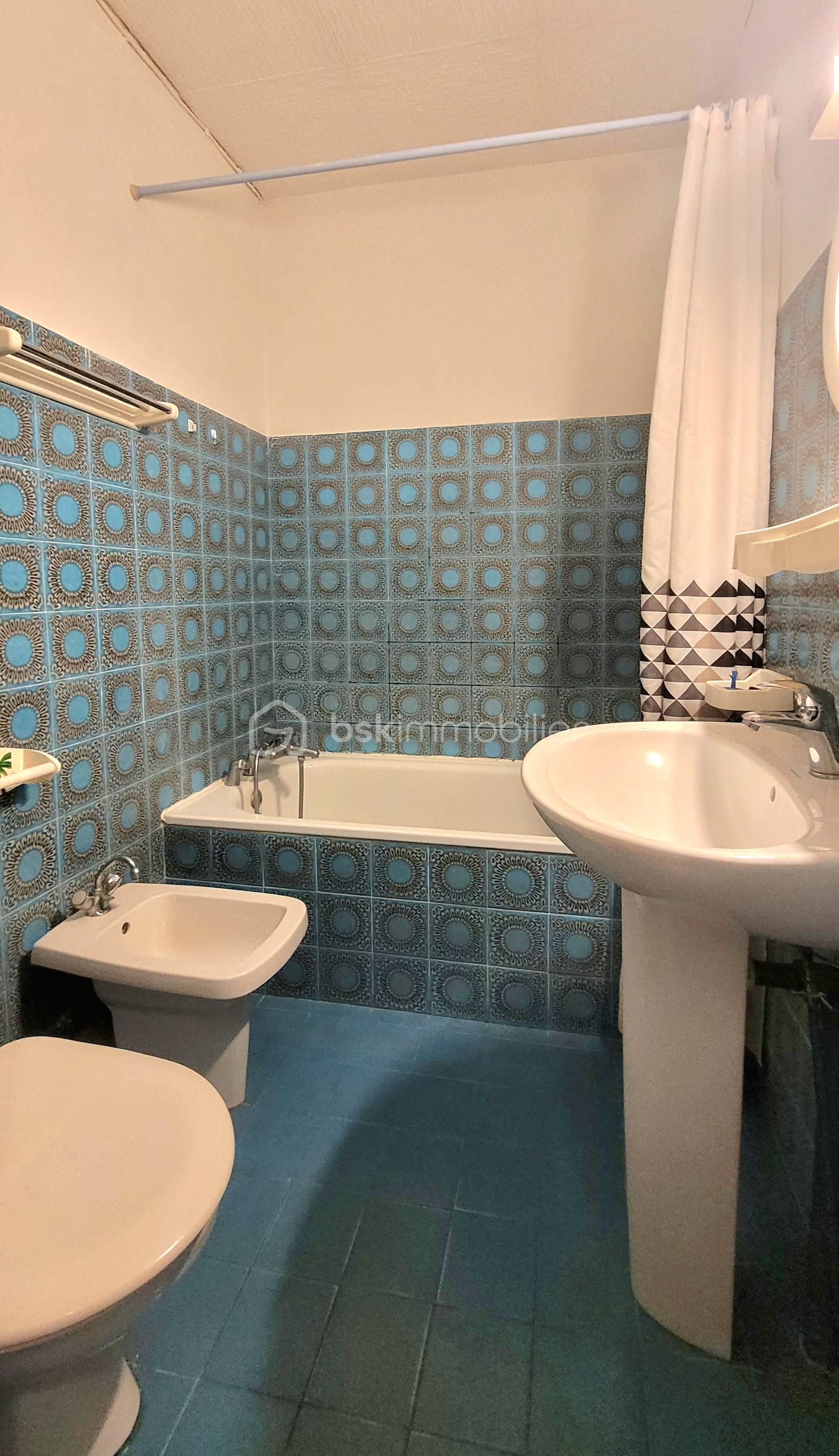 Appartement de 18 m² - thumbnail_20251202_114318.jpg