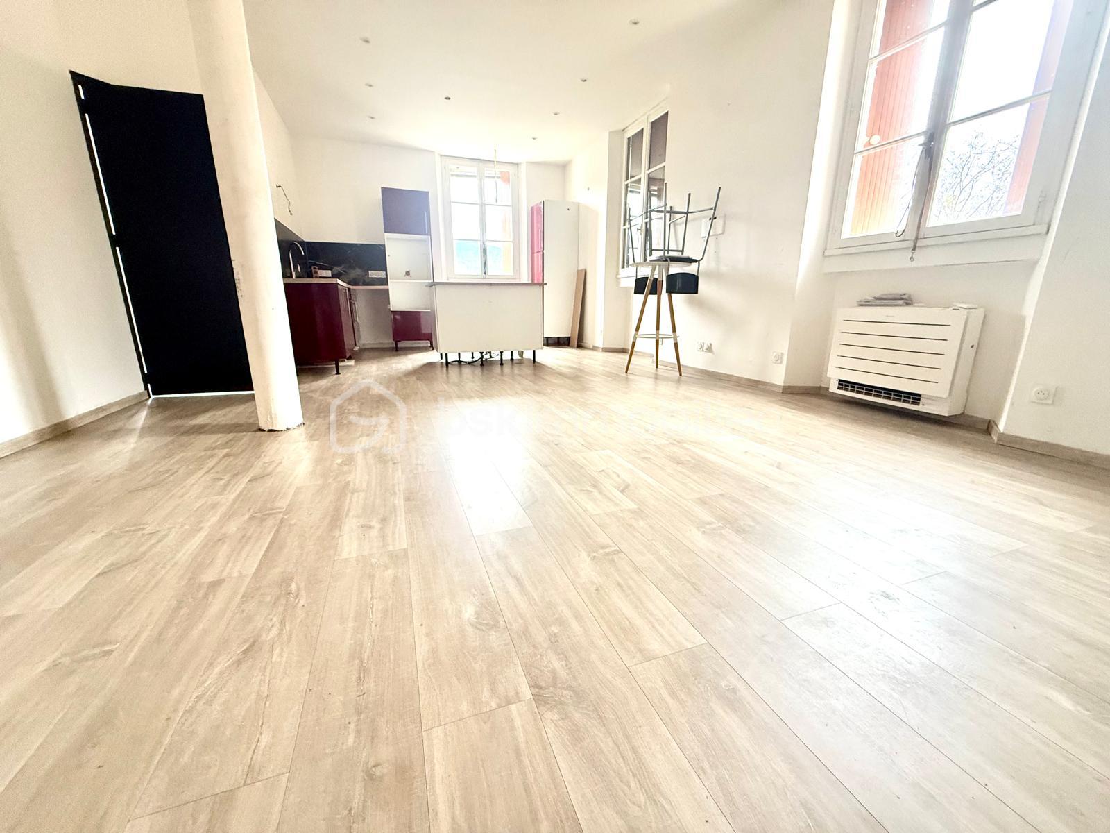 WhatsApp Image 2026-03-17 at 18.32.01 (1).jpeg