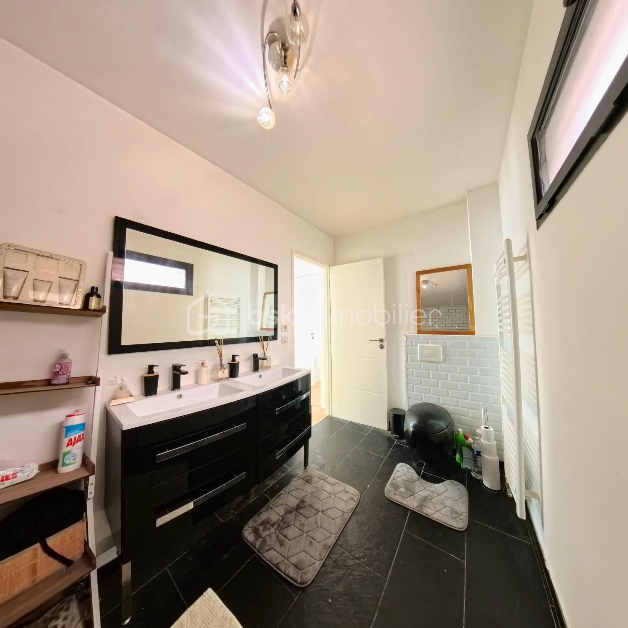 Maison de 124,38 m² - 000c78c5-9903-478c-afd4-c3021fa40269.jpeg