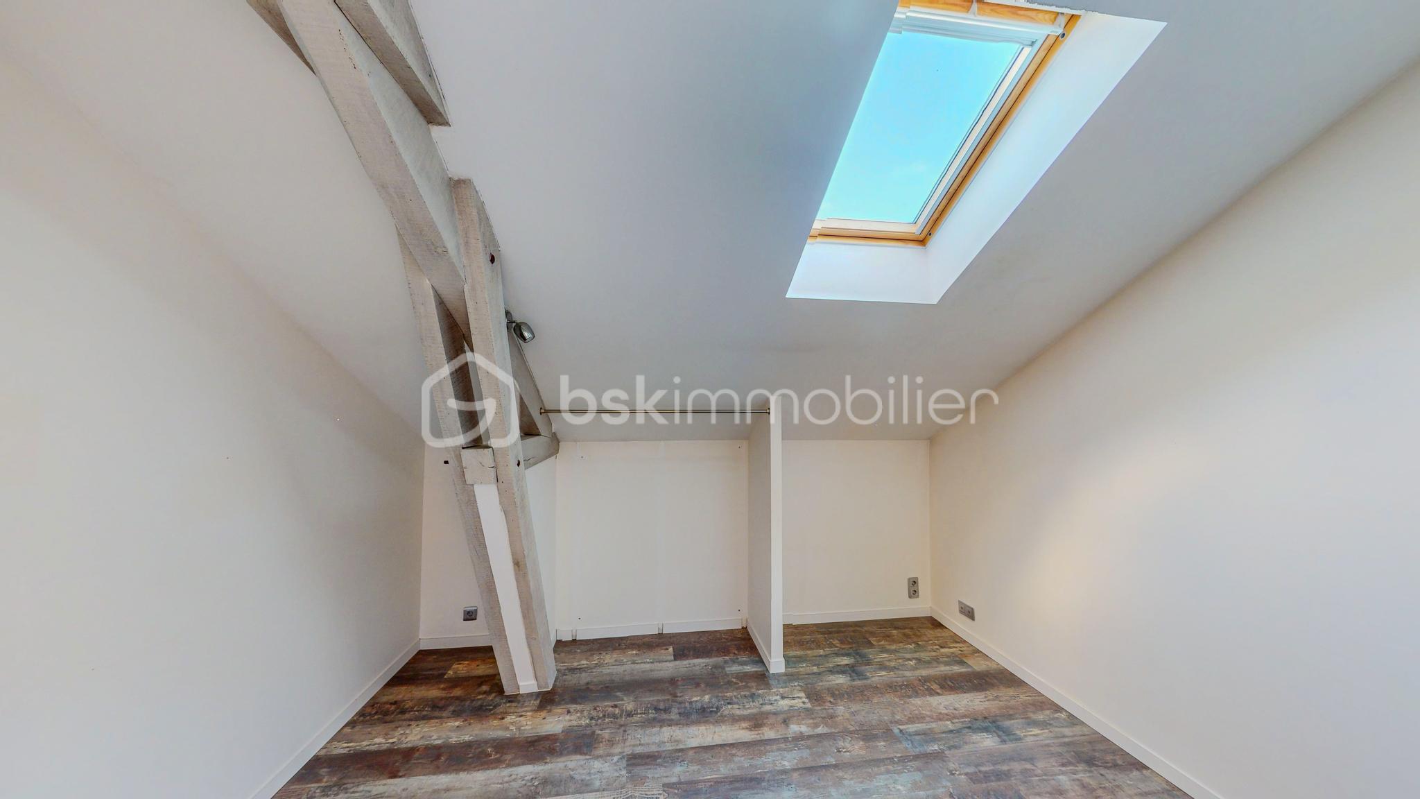 Maison-avec-terrasse-et-jardin-3-chambres-Laluque-Etage-10312026_140232.jpg