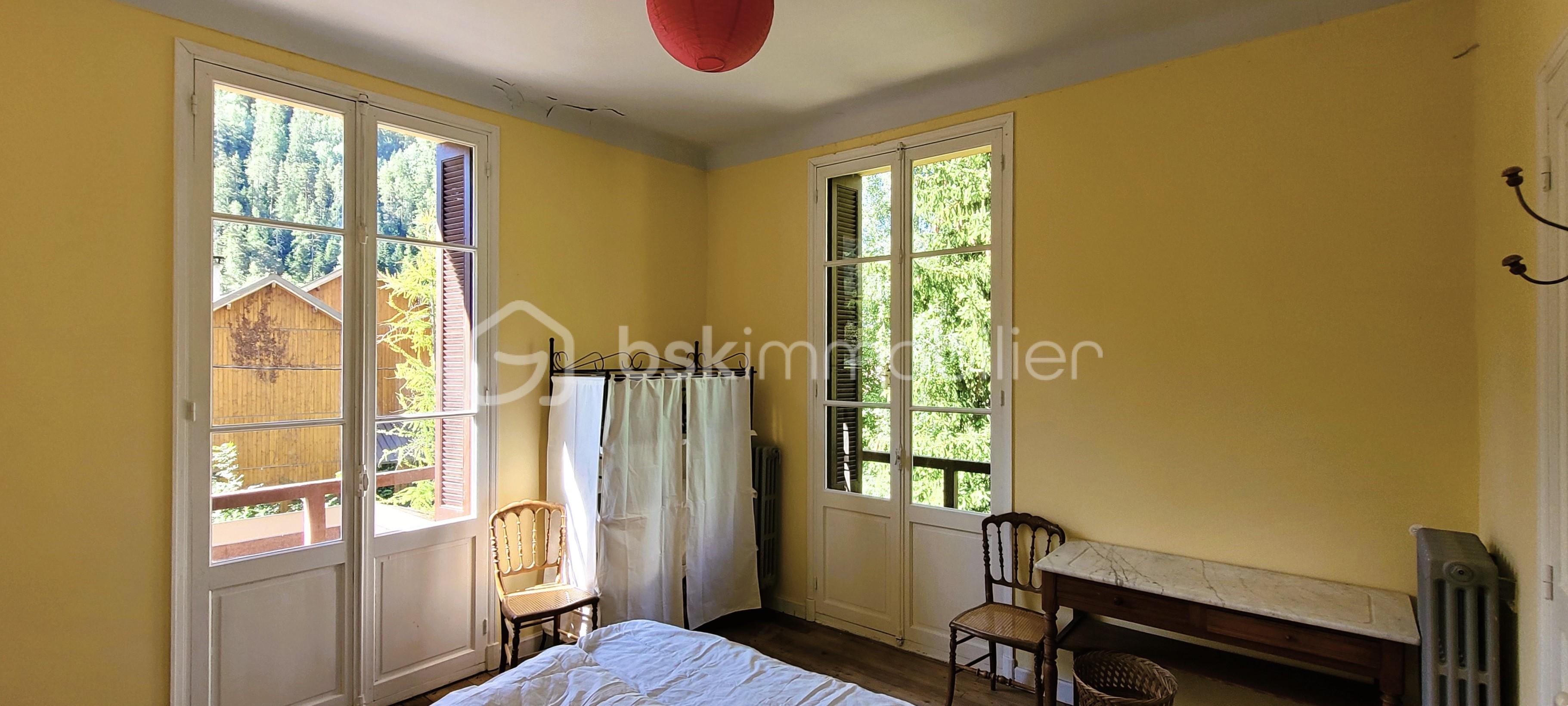 Demeure de 275 m² - maison colmars (26)BIS.jpg