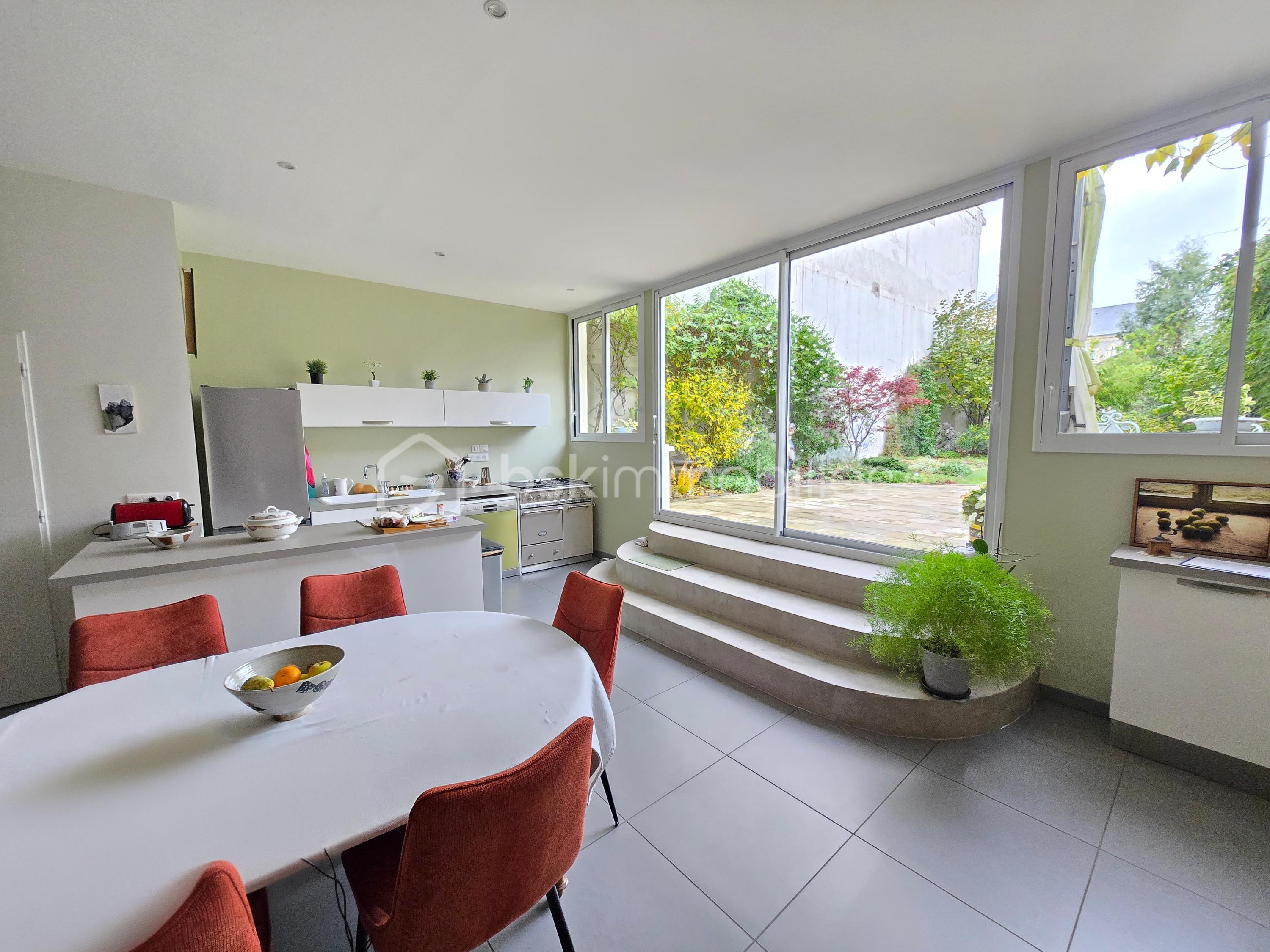 Maison de ville de 204 m² - AIRetouch_20251021_201720214.jpg