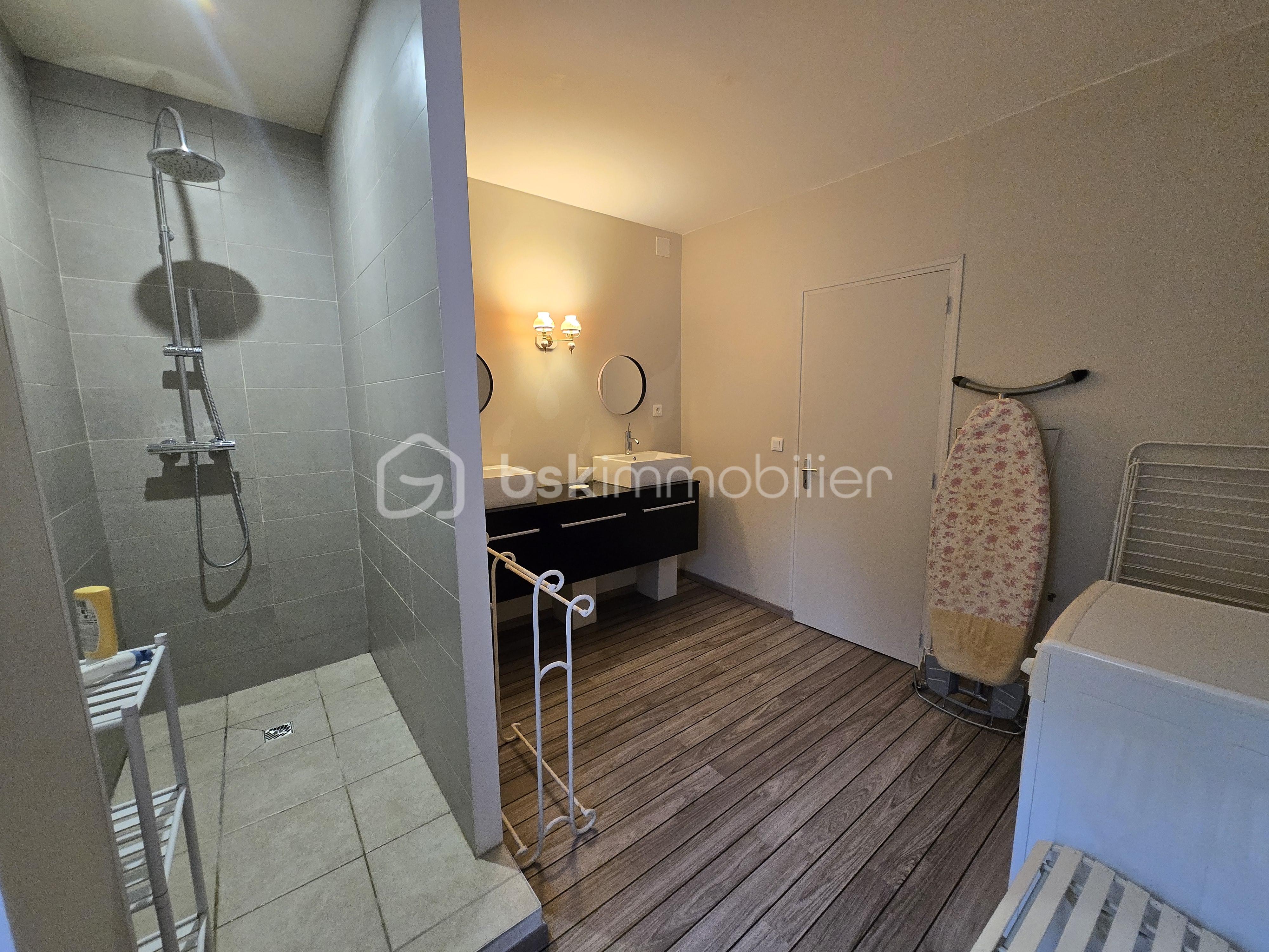 Maison de ville de 204 m² - 20251021_102204.jpg
