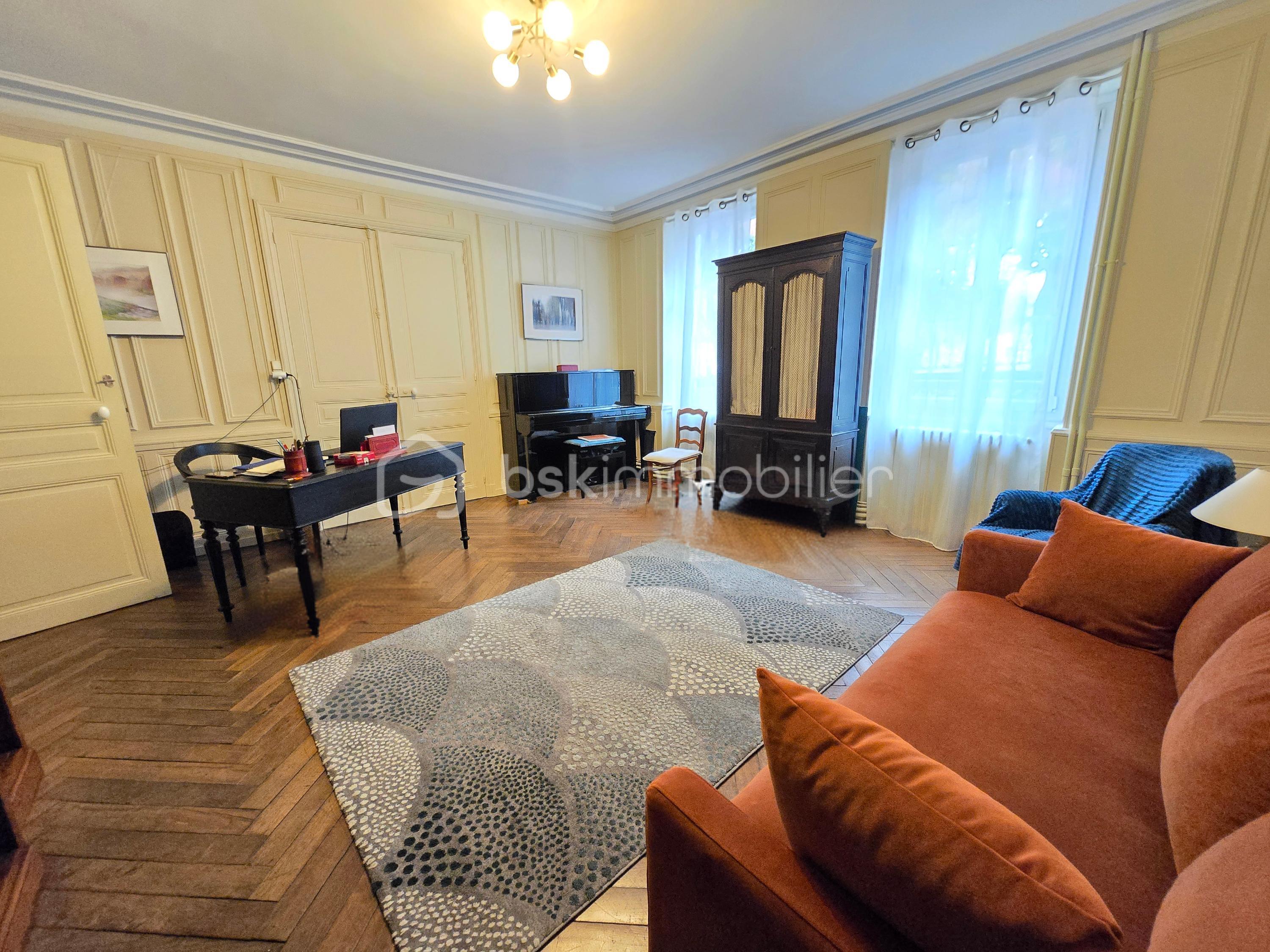 Maison de ville de 204 m² - AIRetouch_20251021_200947771.jpg
