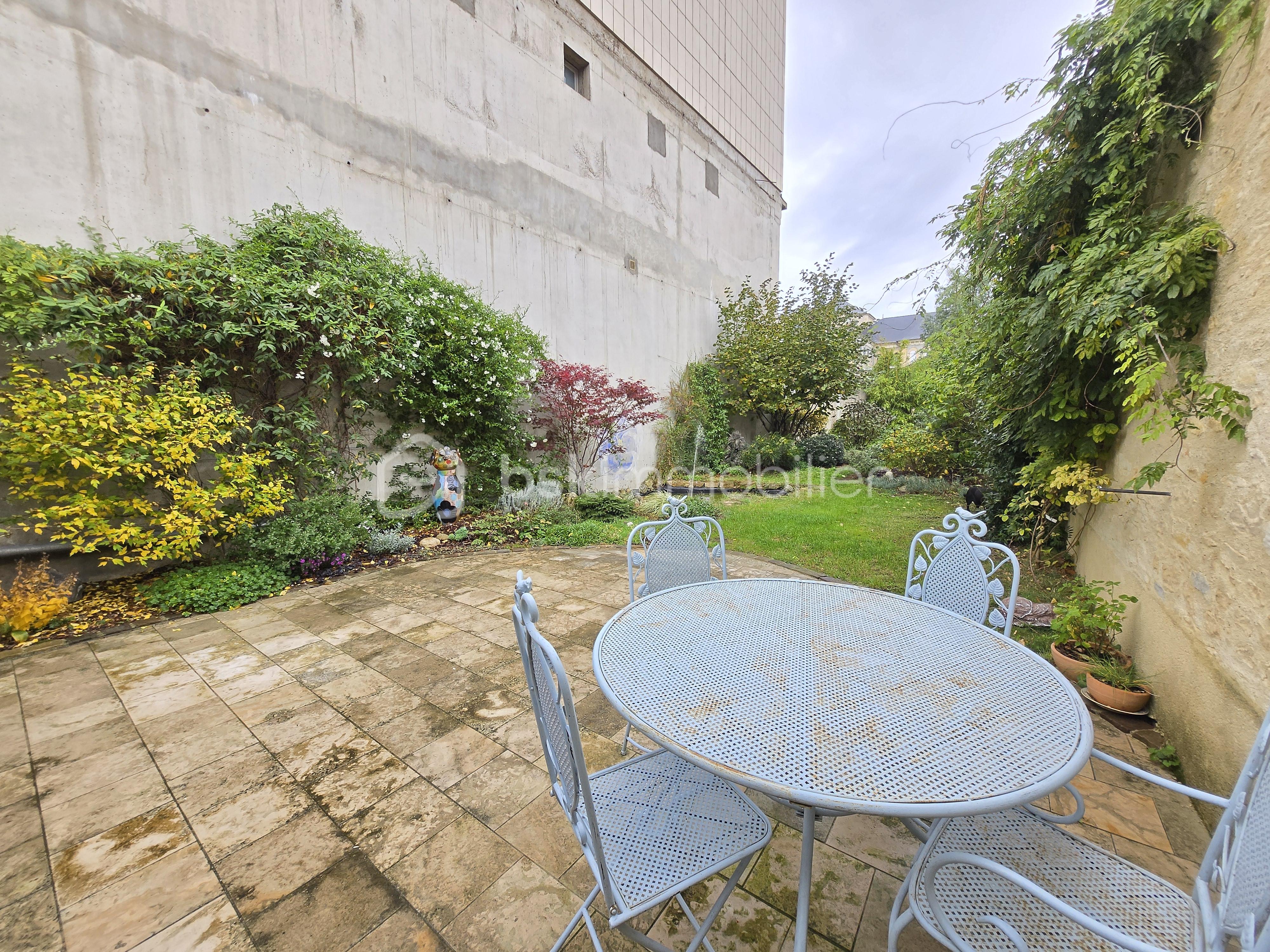 Maison de ville de 204 m² - 20251021_104131.jpg