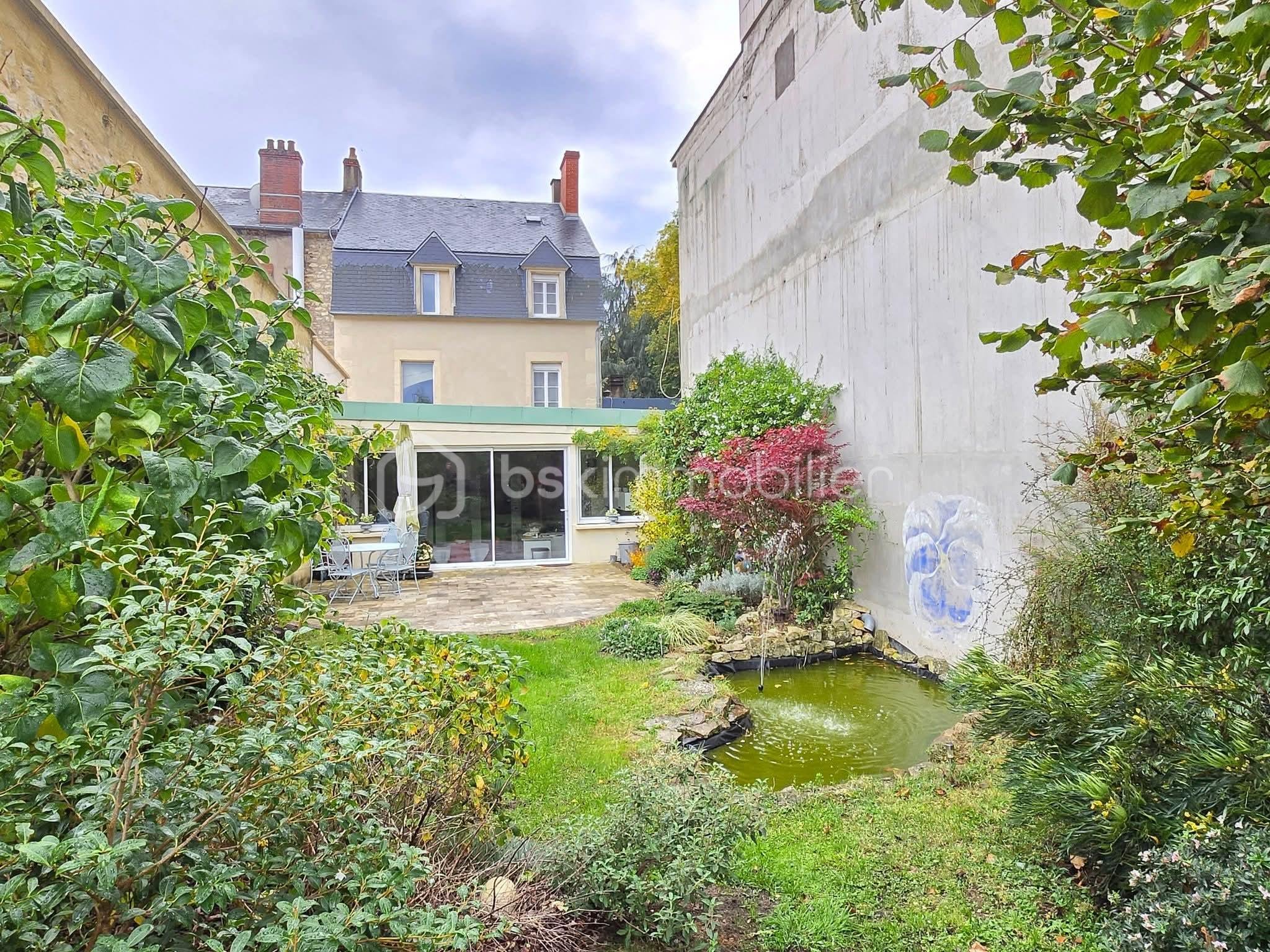 Maison de ville de 204 m² - FB_IMG_1761479285518.jpg