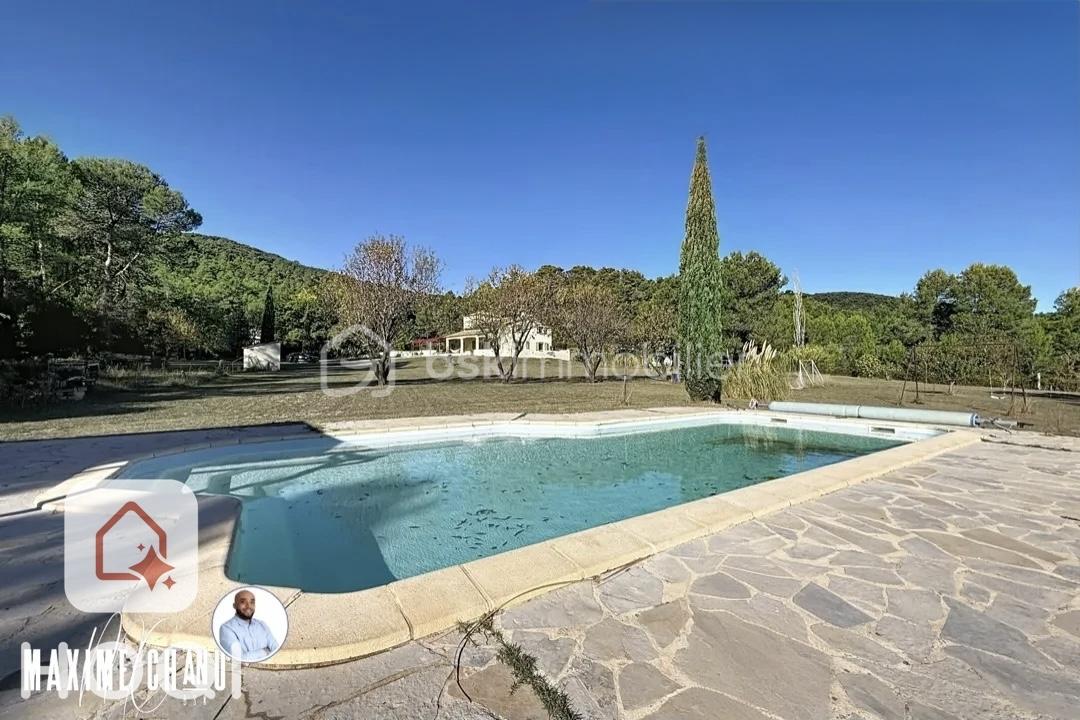 Maison de 285 m² - hoqi-113a3ee36e1b49da8f99633263b90b19.jpeg