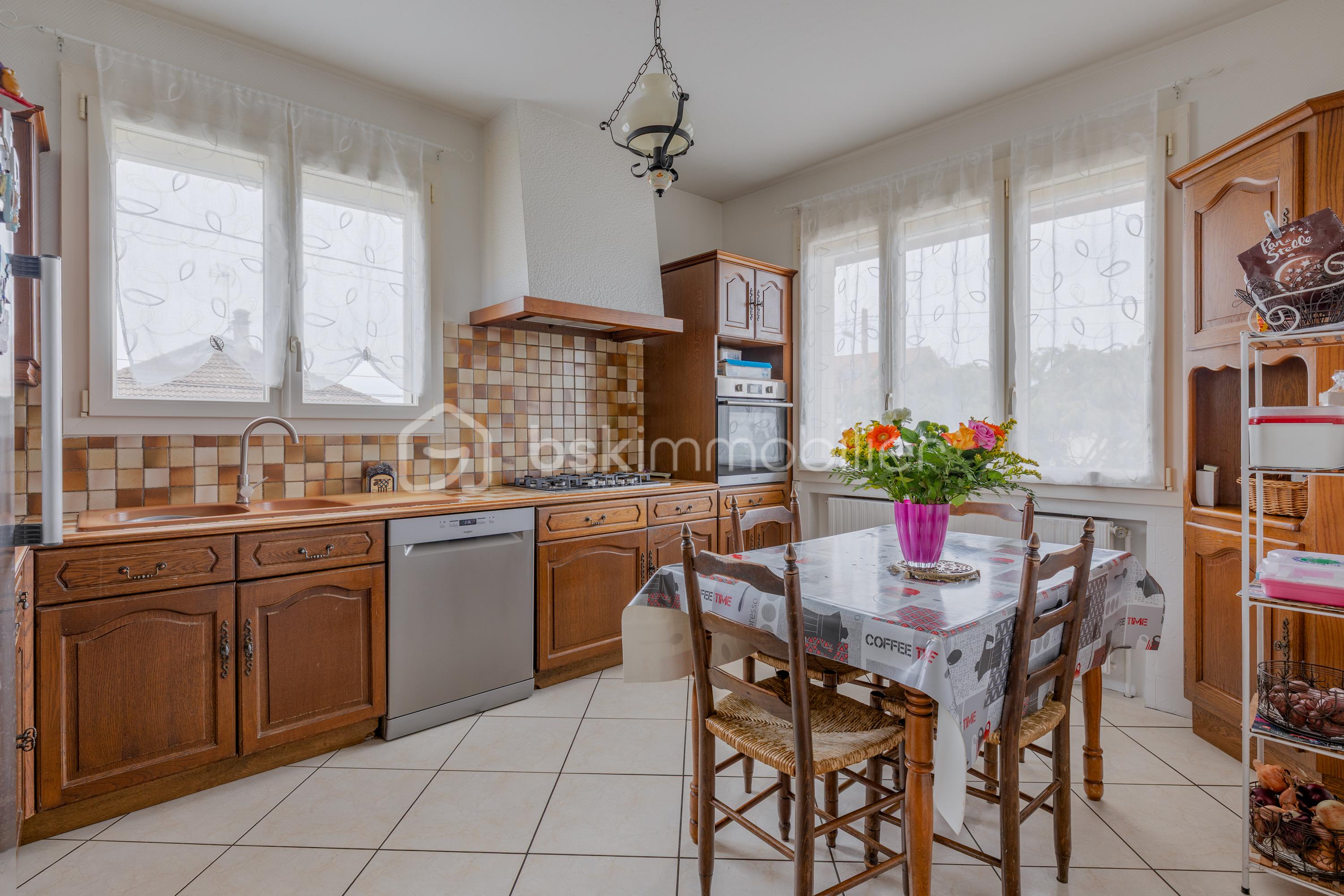 Maison de 200 m² - maison montaigne .jpg