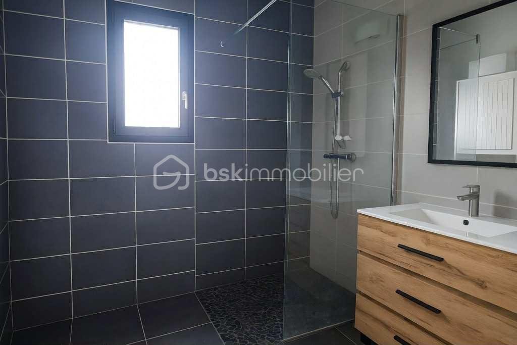 Pavillon de 80 m² - 15107049-36ef-4e80-a692-0fb23a746289.jpeg