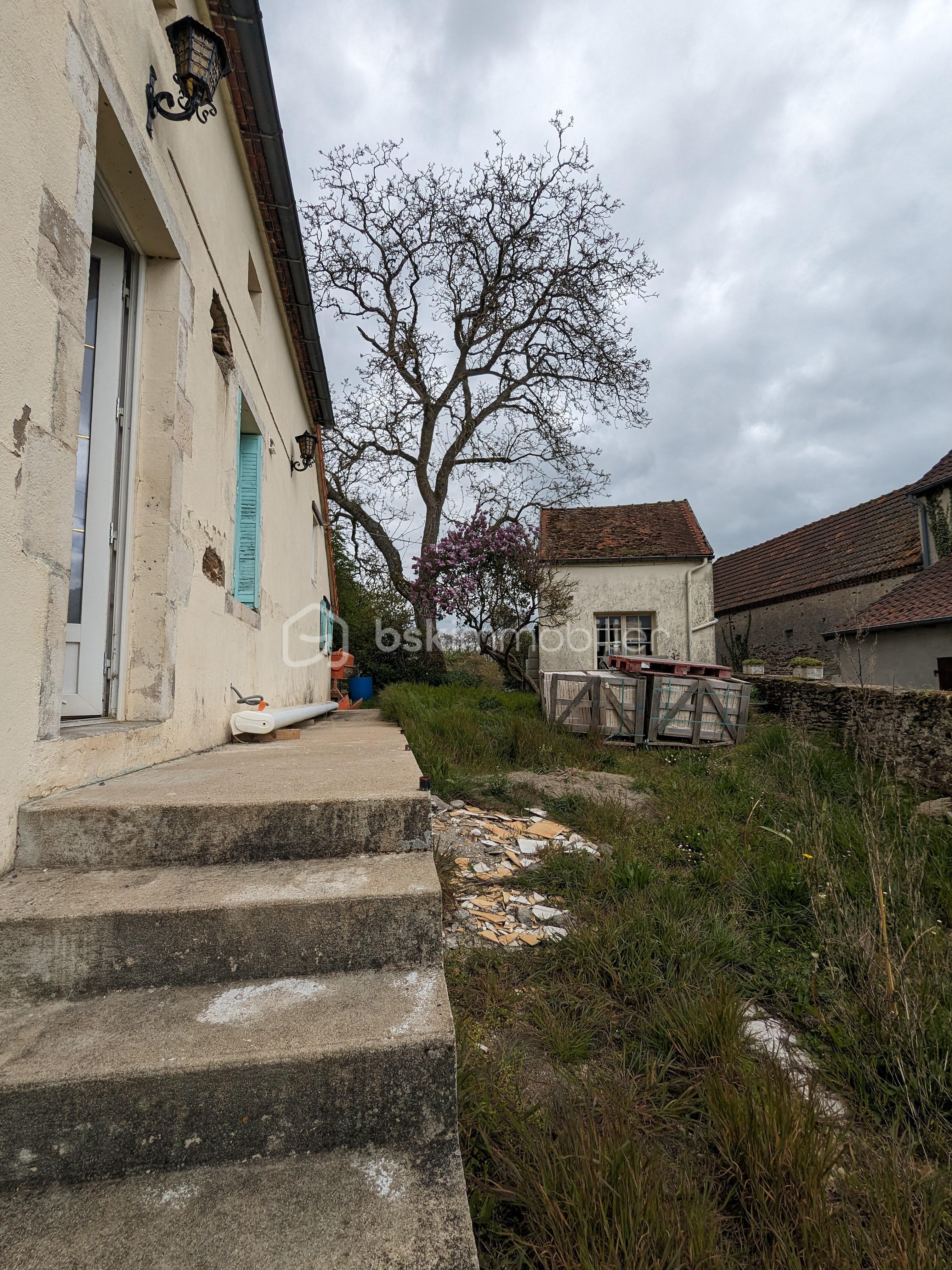 Maison en pierre de 105 m² - PXL_20240420_135729246.jpg