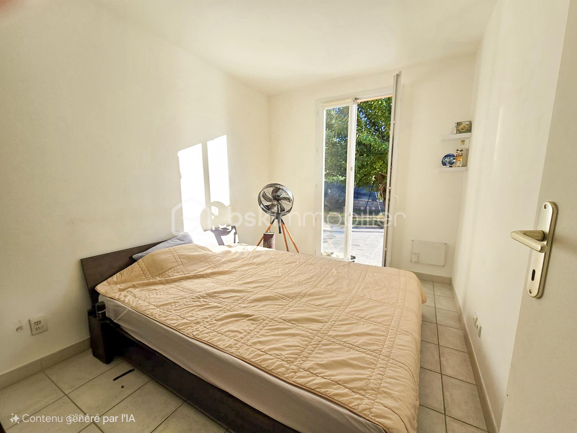 Maison de 99 m² - CHAMBRE 1.jpg