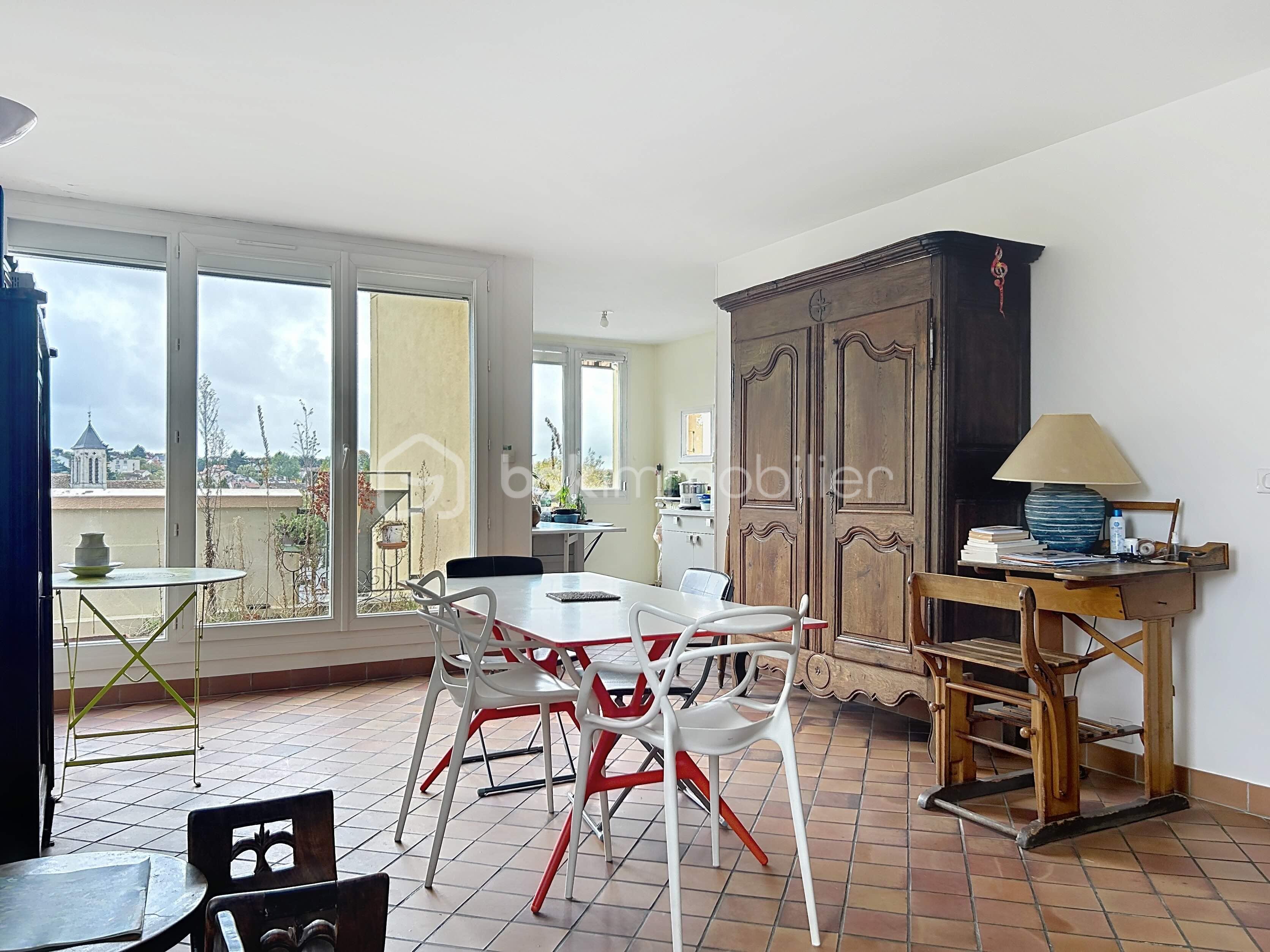 Duplex de 108 m² - negre_00004.jpeg