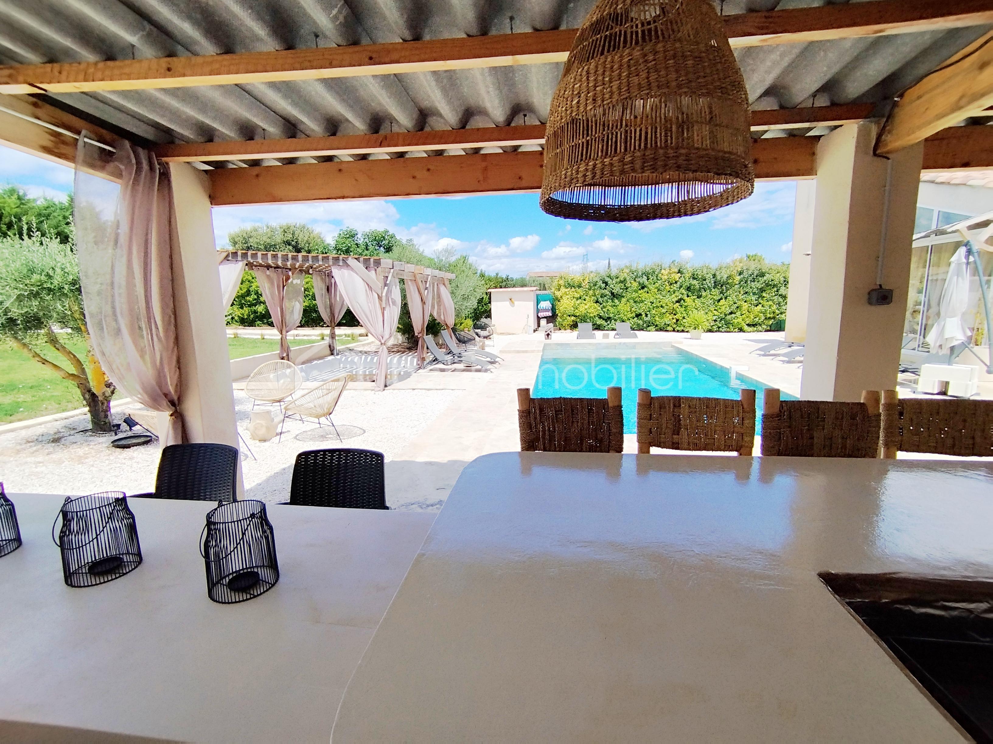 Maison de 219 m² - 1753429167451.jpg