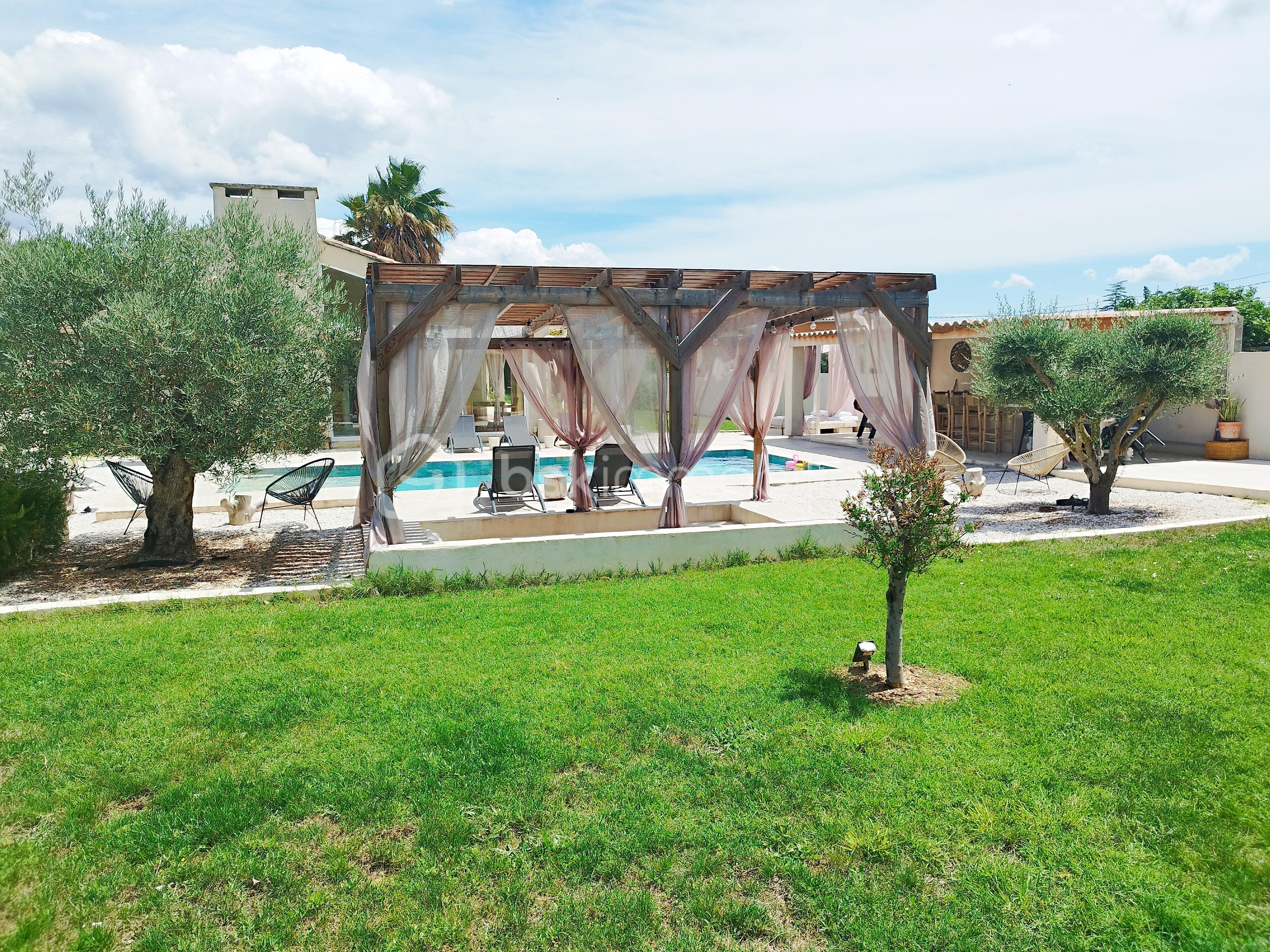 Maison de 219 m² - 1753429167399.jpg