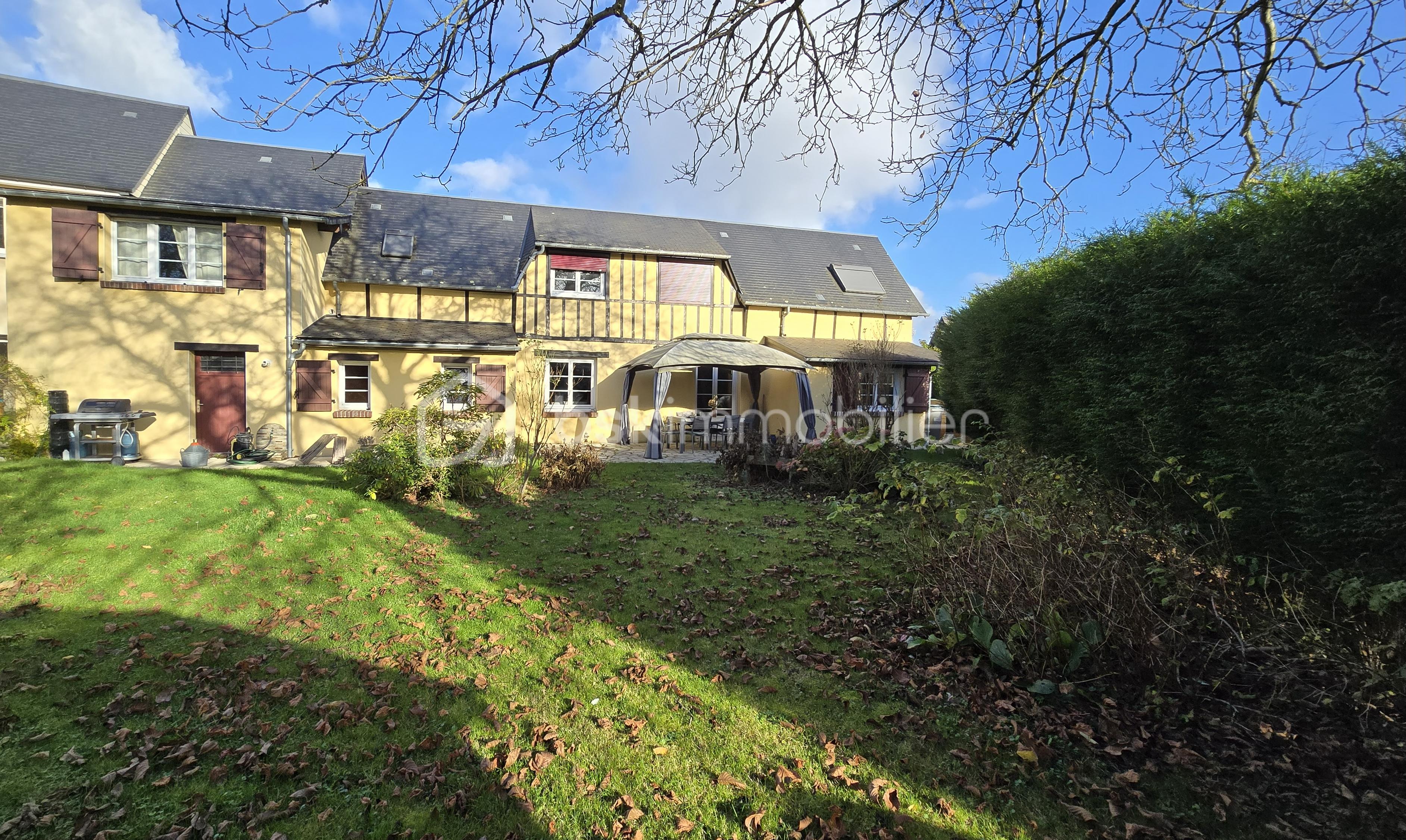 Maison ancienne de 141,32 m²