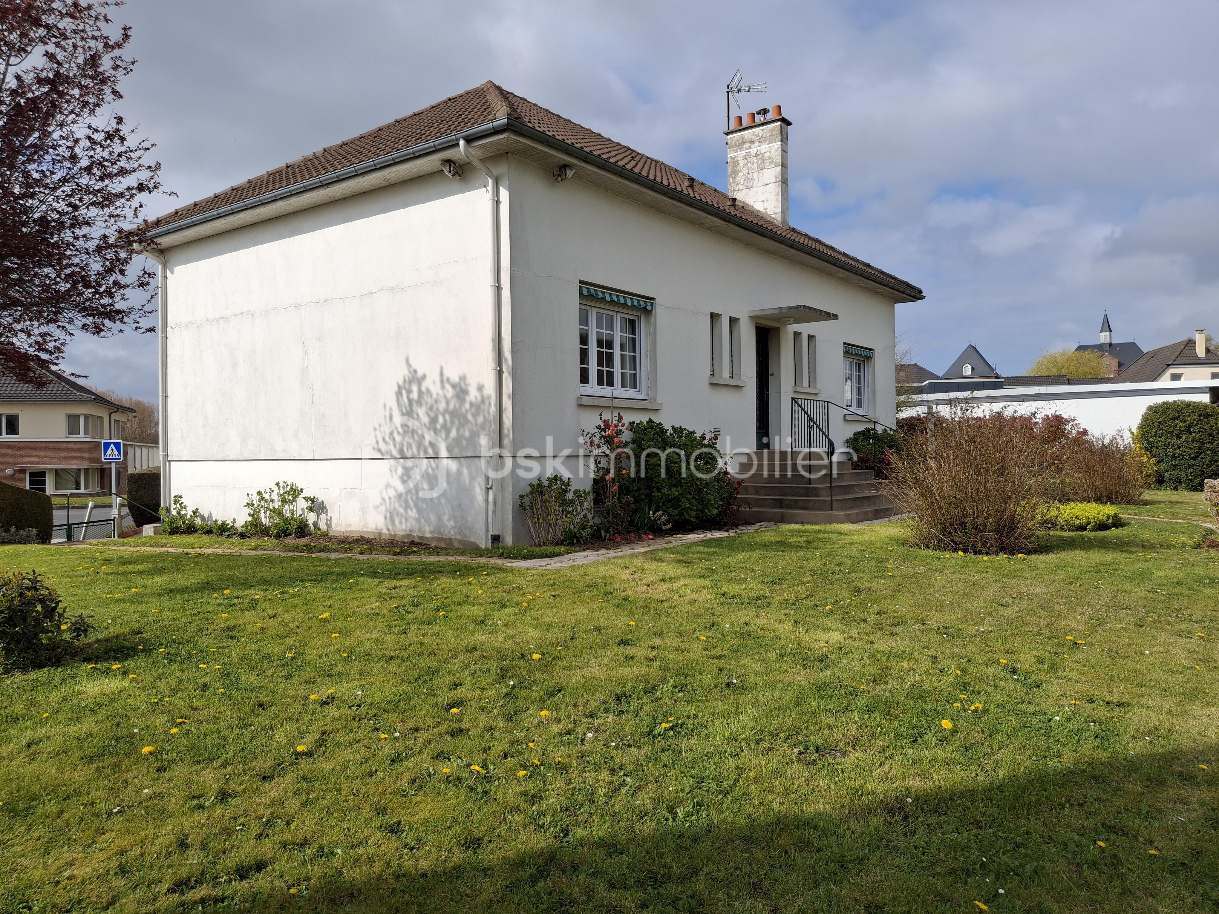 Extérieur angle chateau d eau top.png