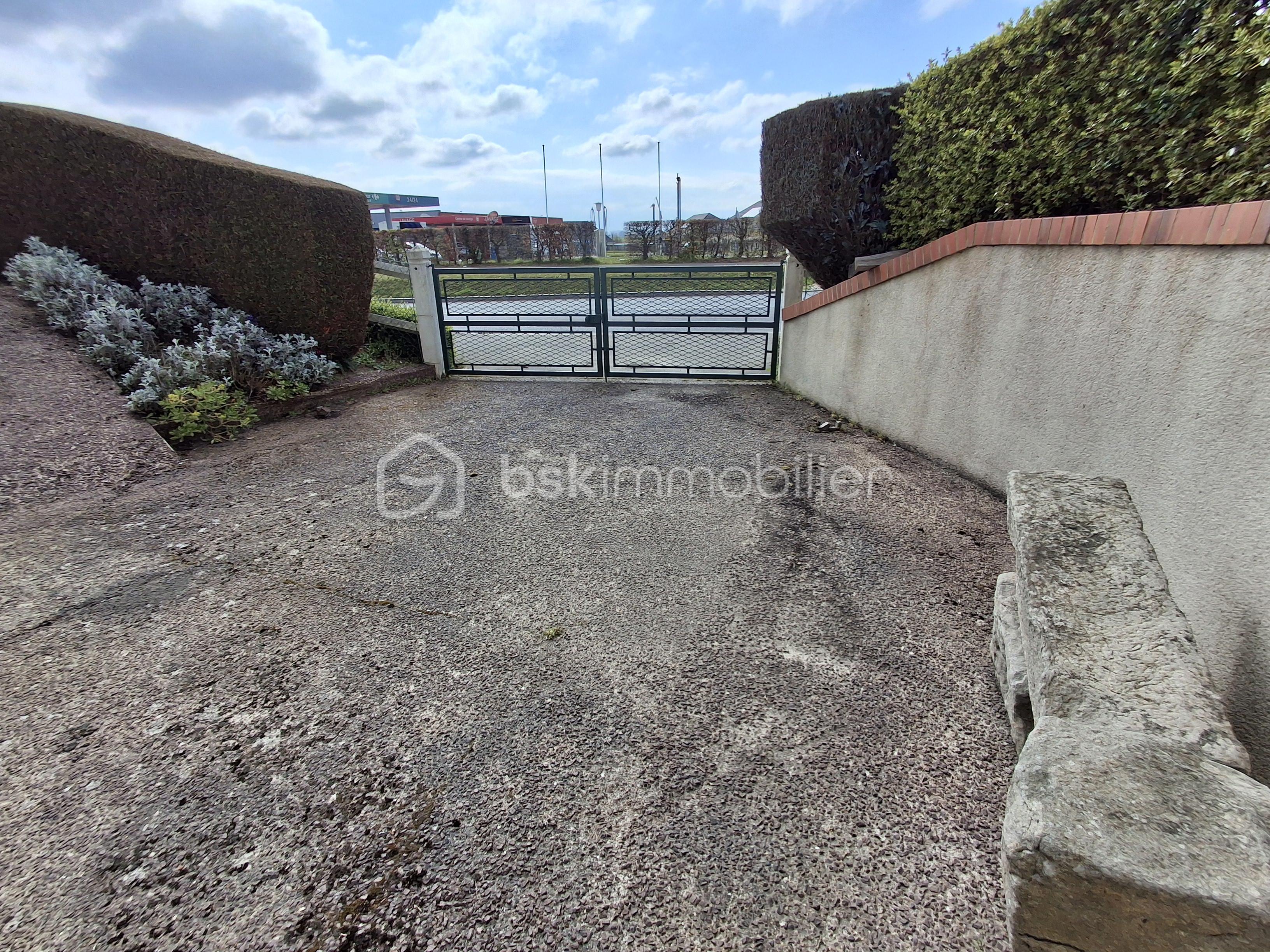 Entrée véhicules.png