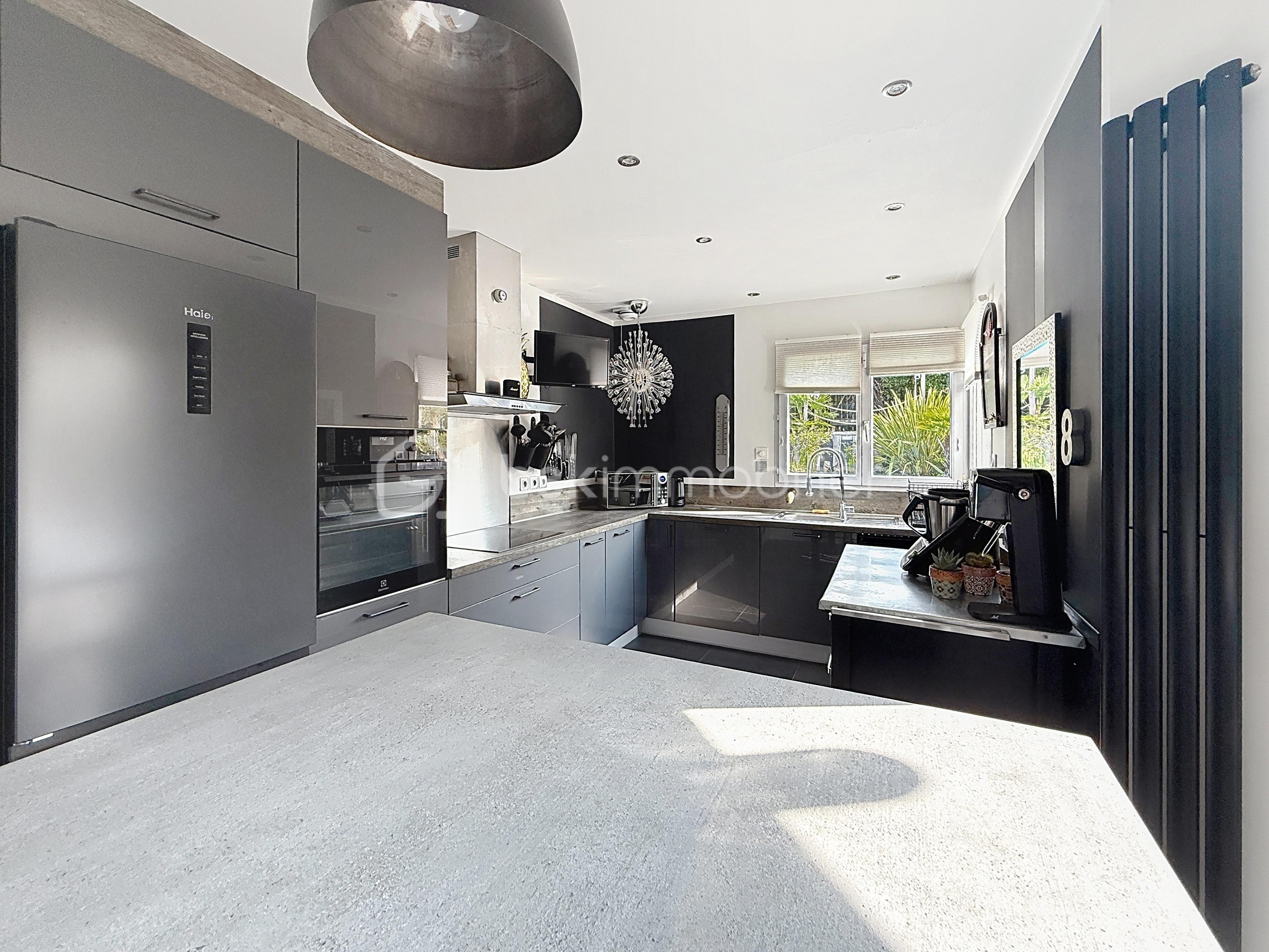 Demeure de 180 m² - maison-boirg-de-compte_00007.jpg