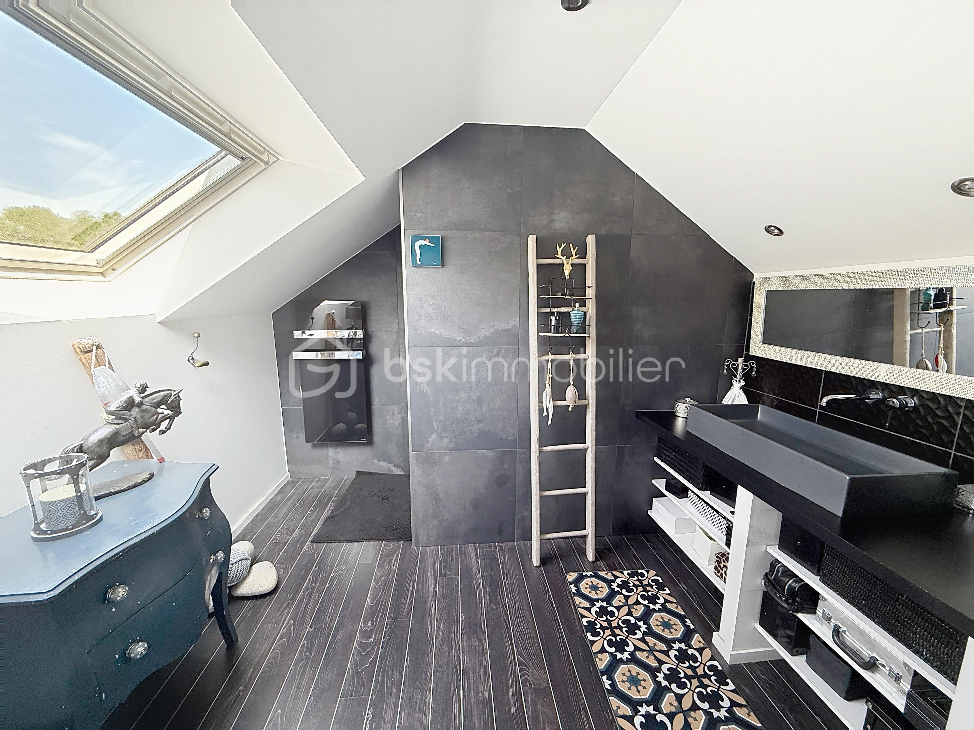 Demeure de 180 m² - maison-boirg-de-compte_00006.jpg