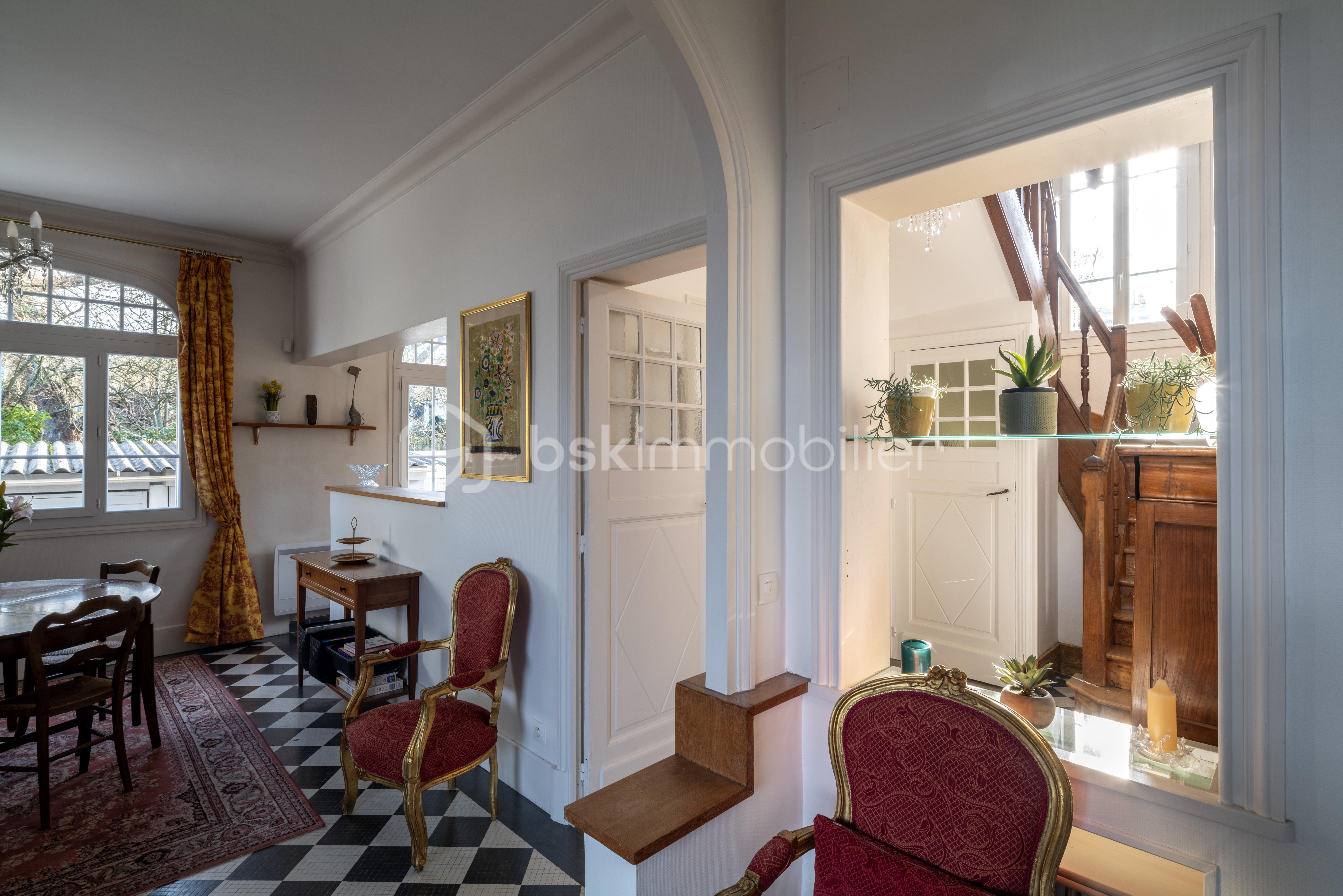 Maison de 170 m² - 20260120 Marnières-7 rdc séjour salon.jpg