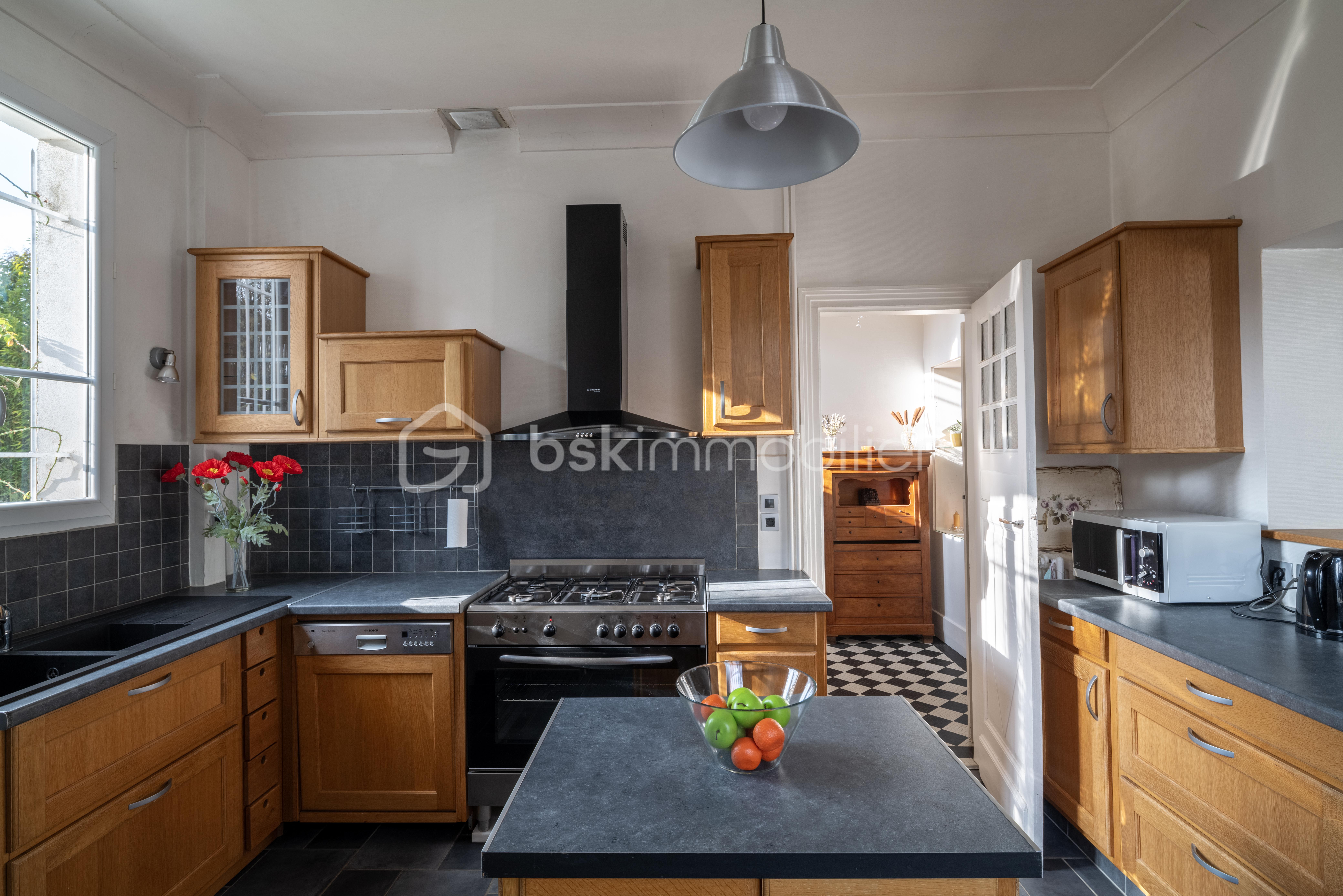 Maison de 170 m² - 20260120 Marnières-2 rdc cuisine.jpg