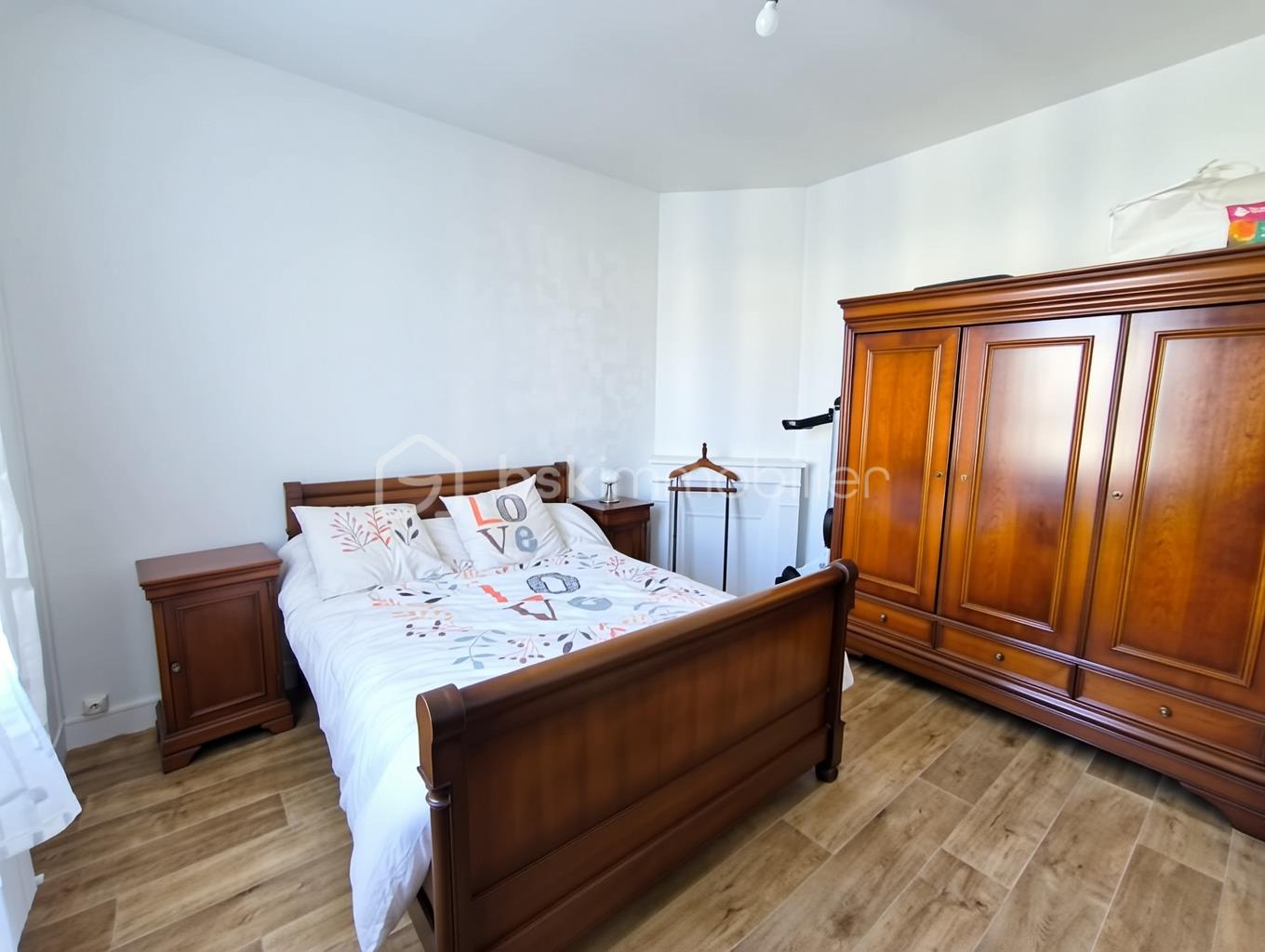 Maison de 162 m² - 4e7dd10ec08777a-1.jpg