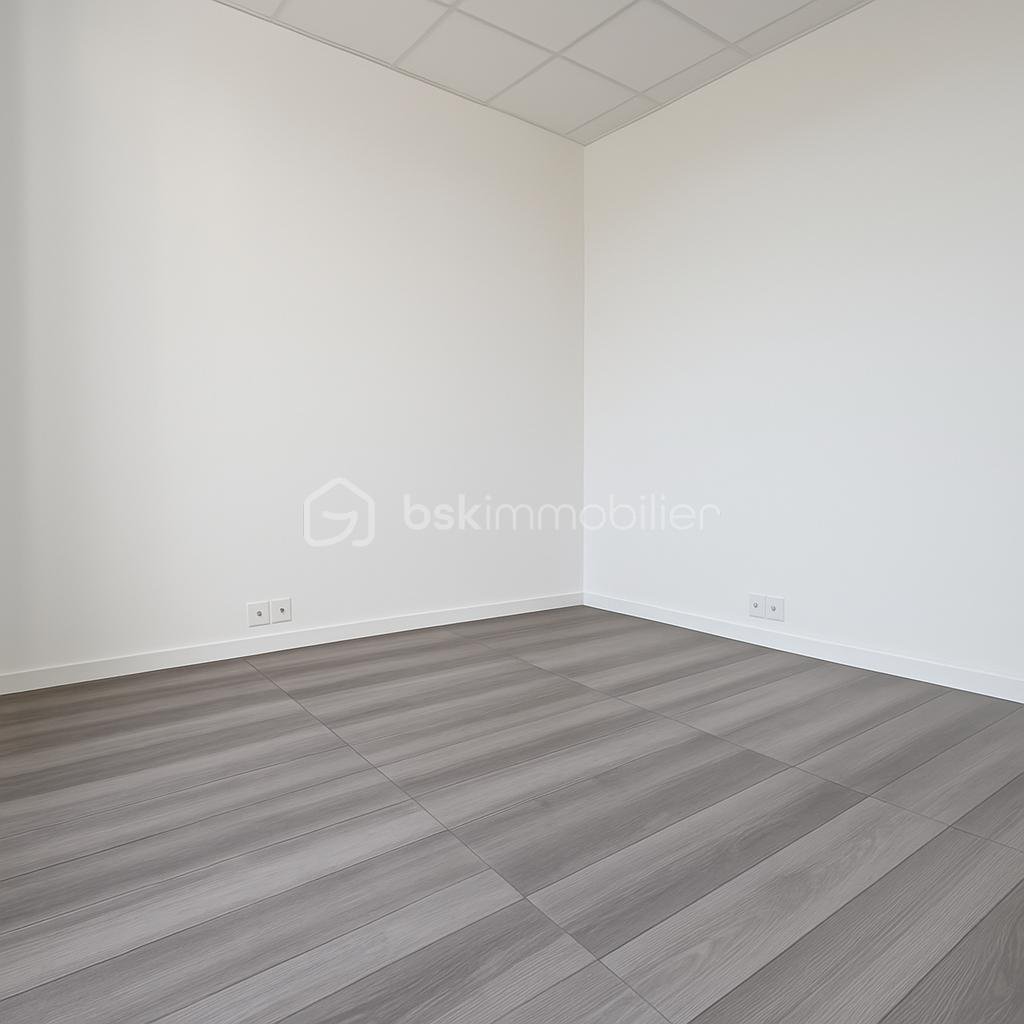 Bureau de 15 m² - file_00000000ae7c7243ad42095a2f869911.png