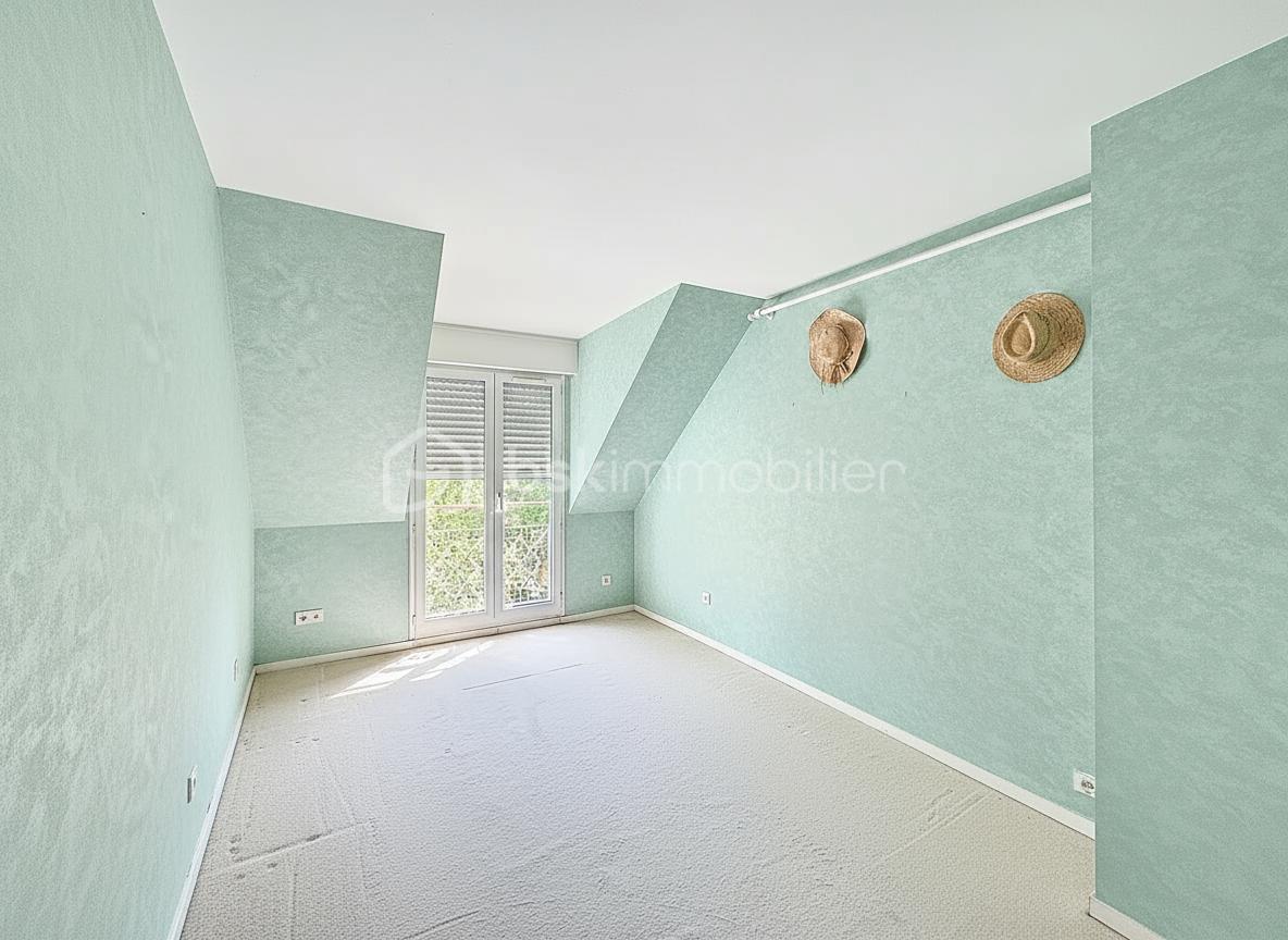 Maison de 143 m² - NSbQ27xtjmneQrdM5UhqUa33KWmifLec9tCcA1G7.png