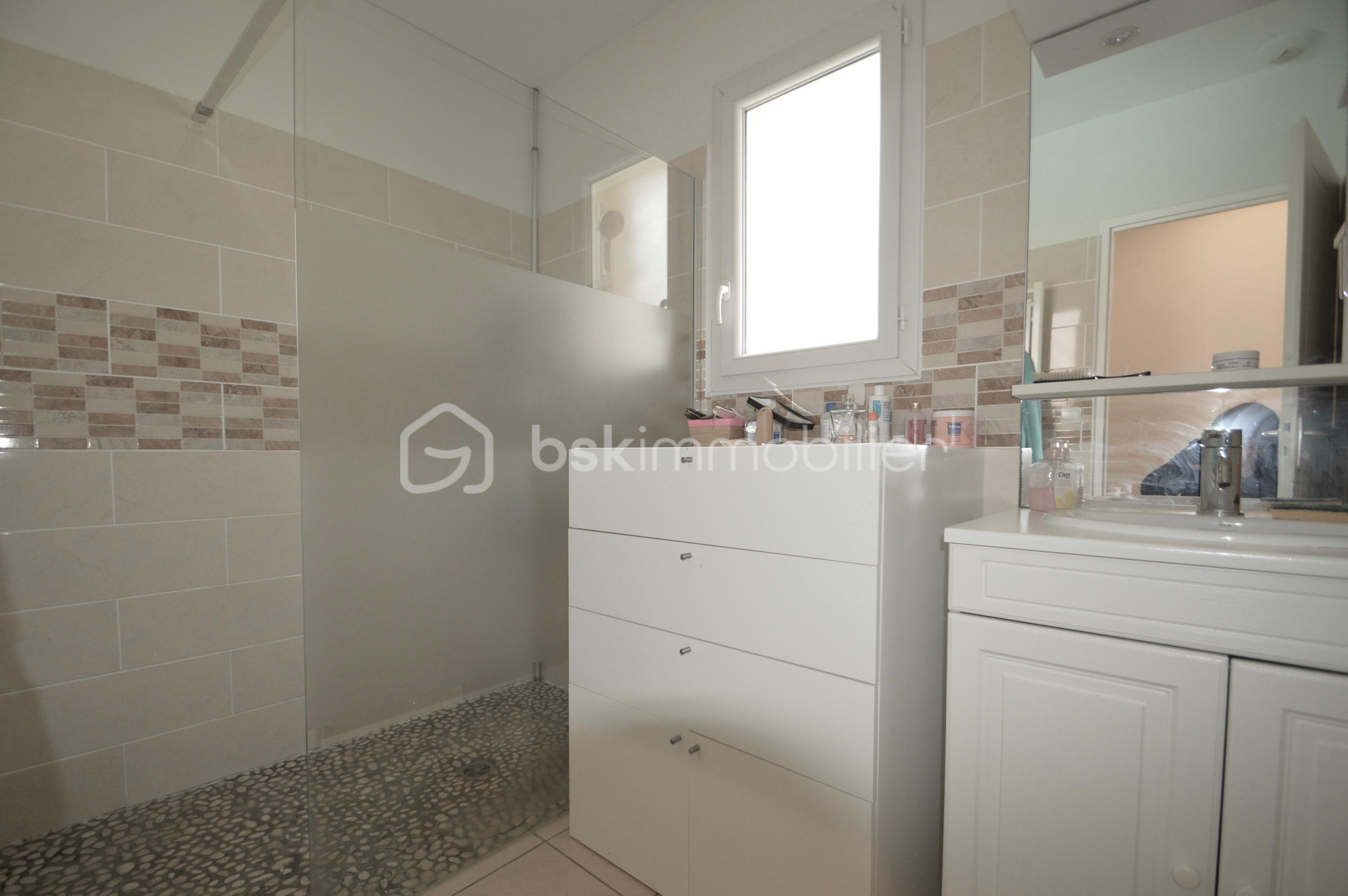 Villa de 83 m² - SALLE D EAU 2 - 1.jpg