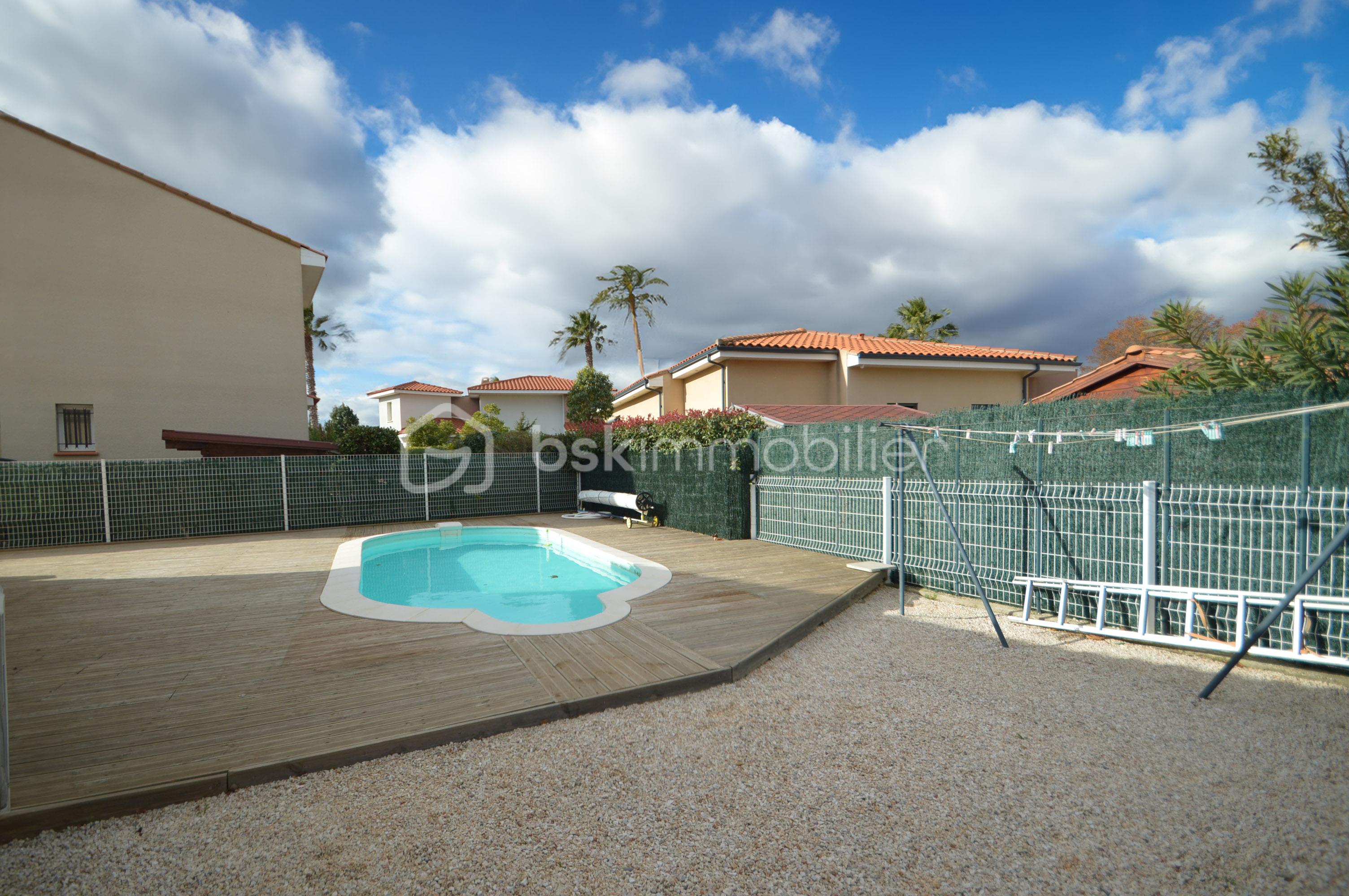 Villa de 83 m² - EXT2RIEUR PISCINE.jpg
