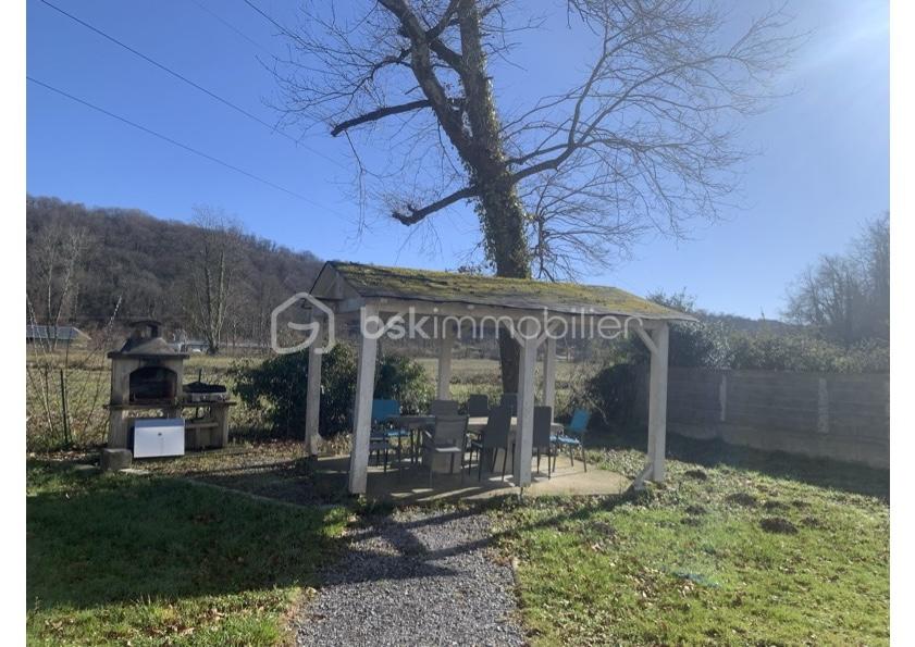 Maison de 154 m² - abris jardin.jpg