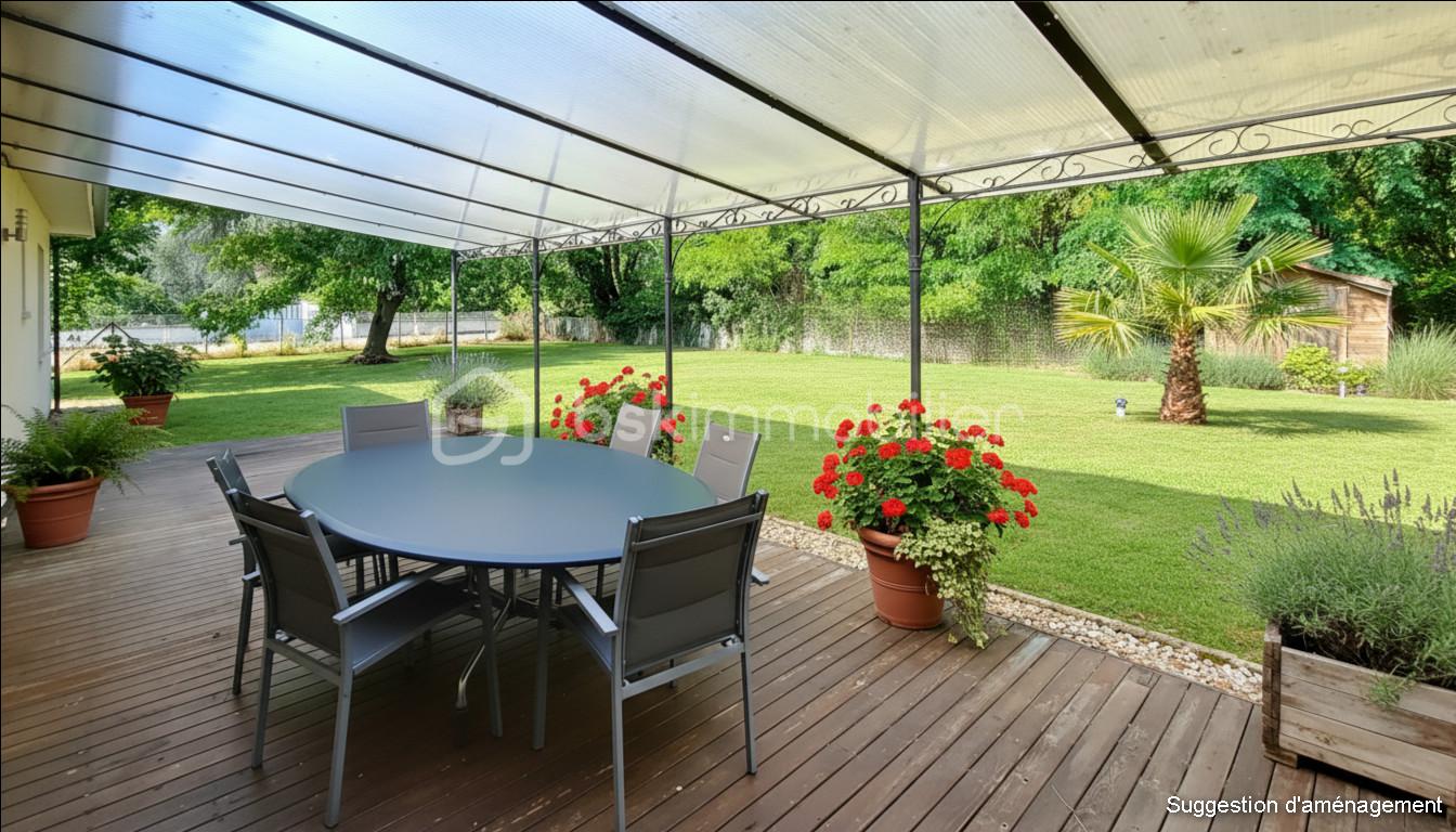 Maison de 135 m² - 100 exterieur.jpg