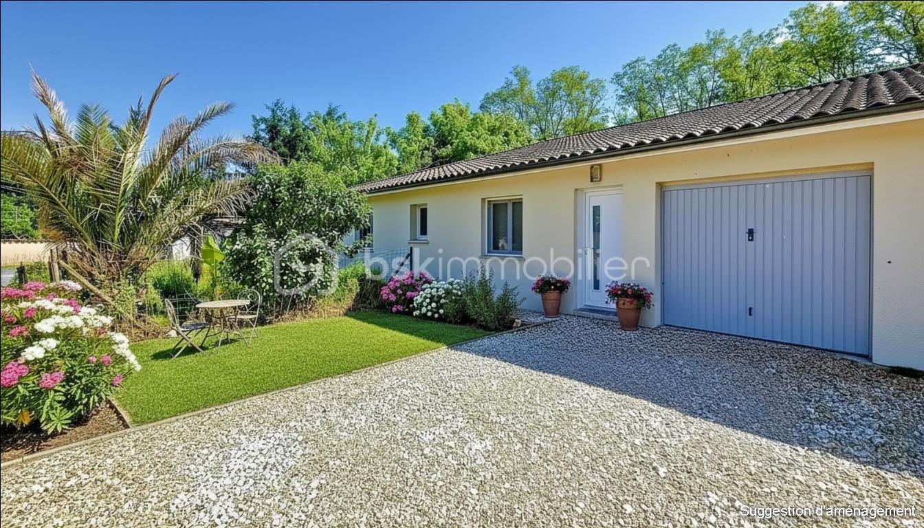 Maison de 135 m² - 100 devant.jpg
