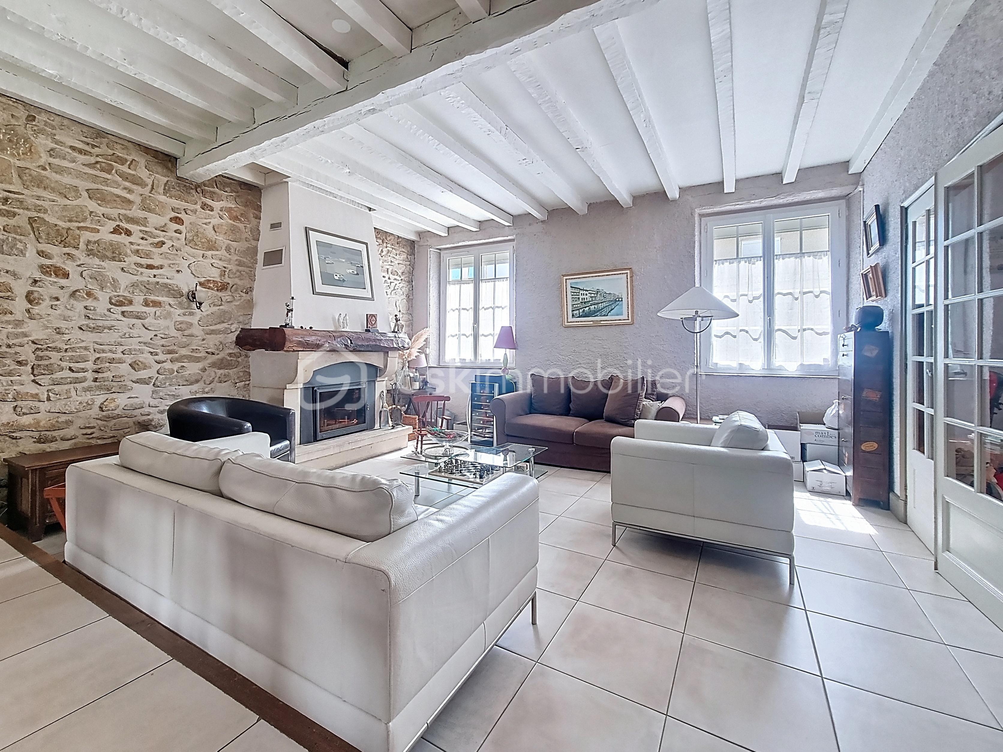 Maison de 200 m² - decourtivron_0009.jpg