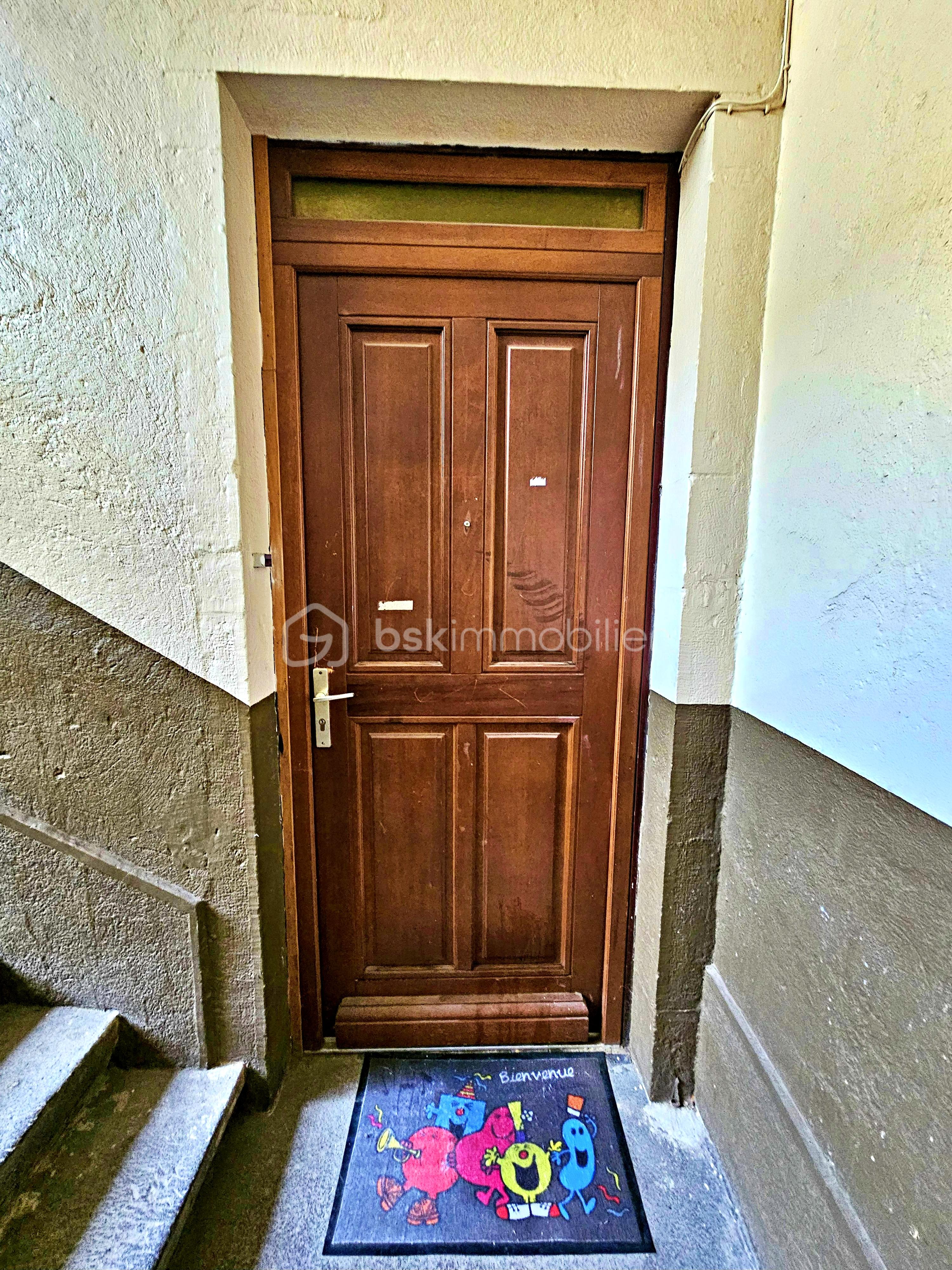Appartement de 20,95 m² - Entrée.jpg